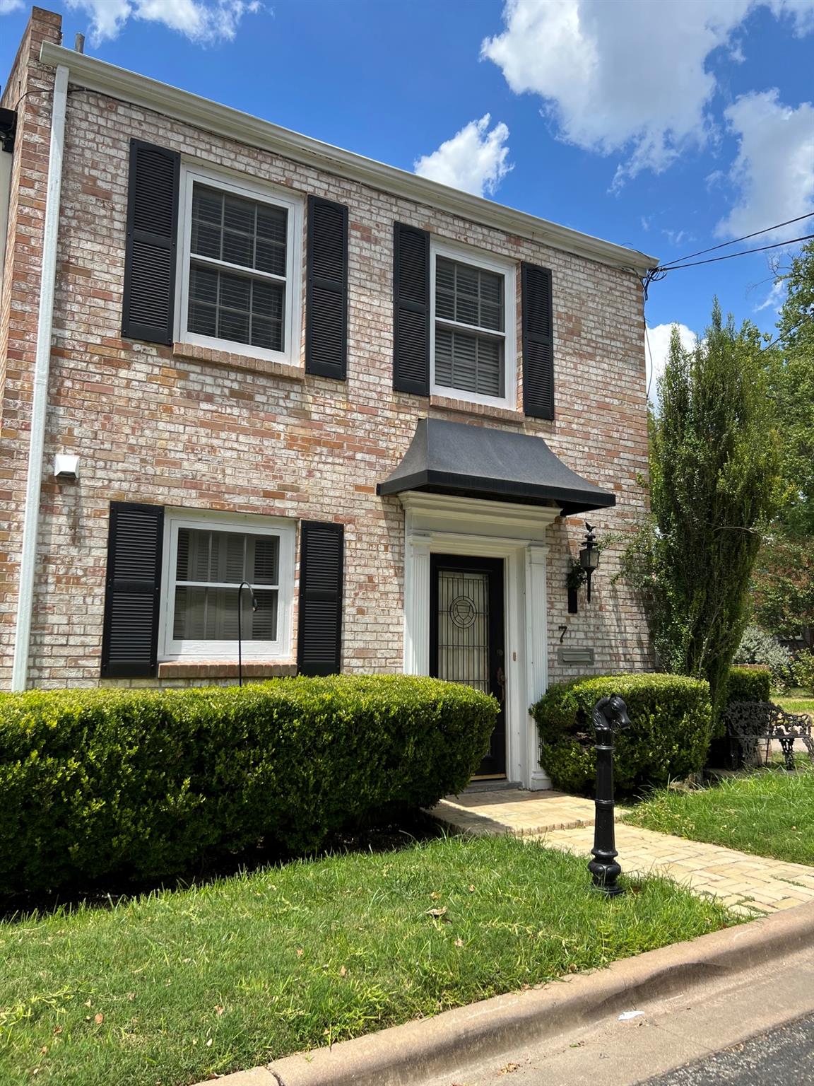 1500 Elton Ln # 7, Austin, TX 78703