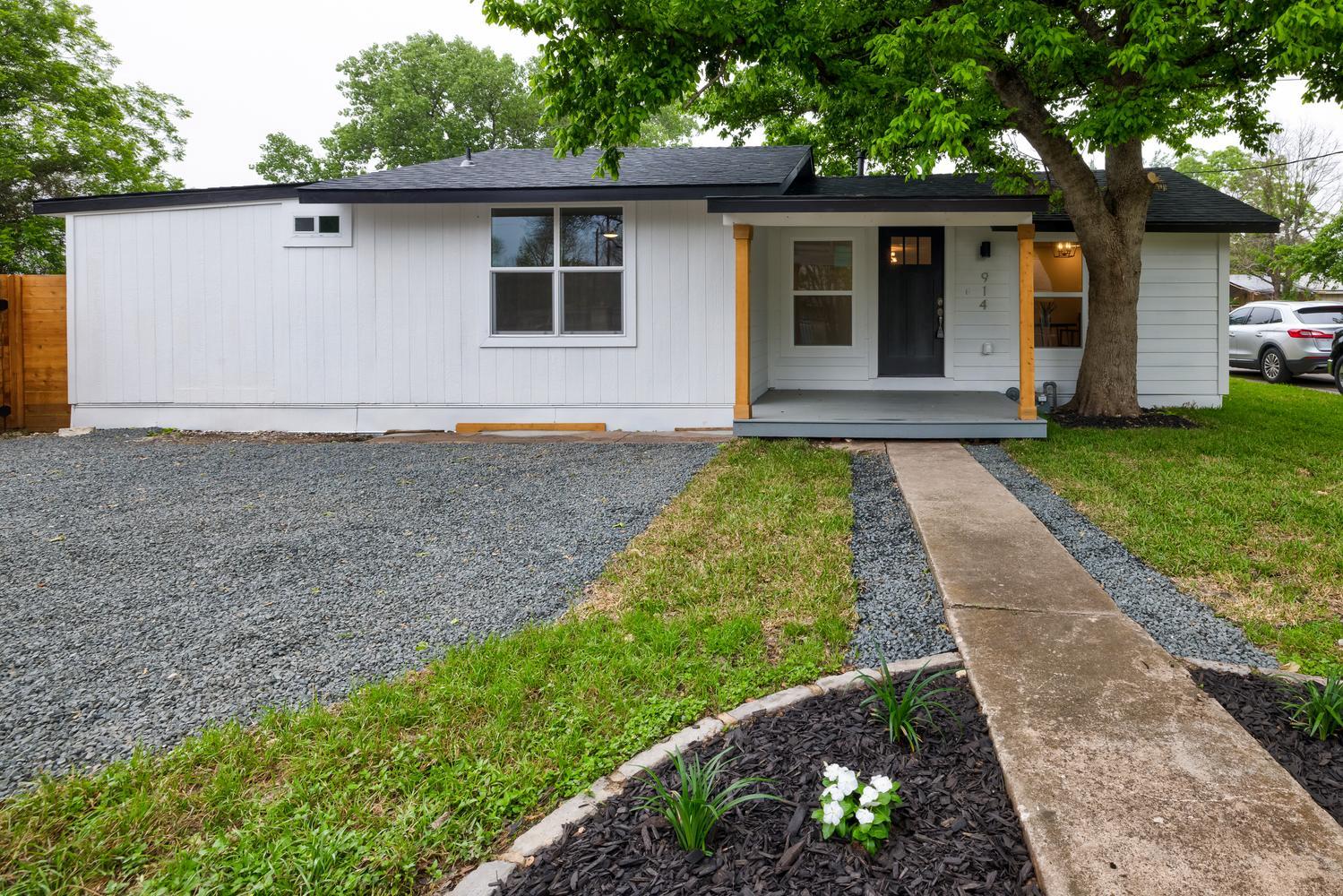 914 E 19th St, Georgetown, TX 78626