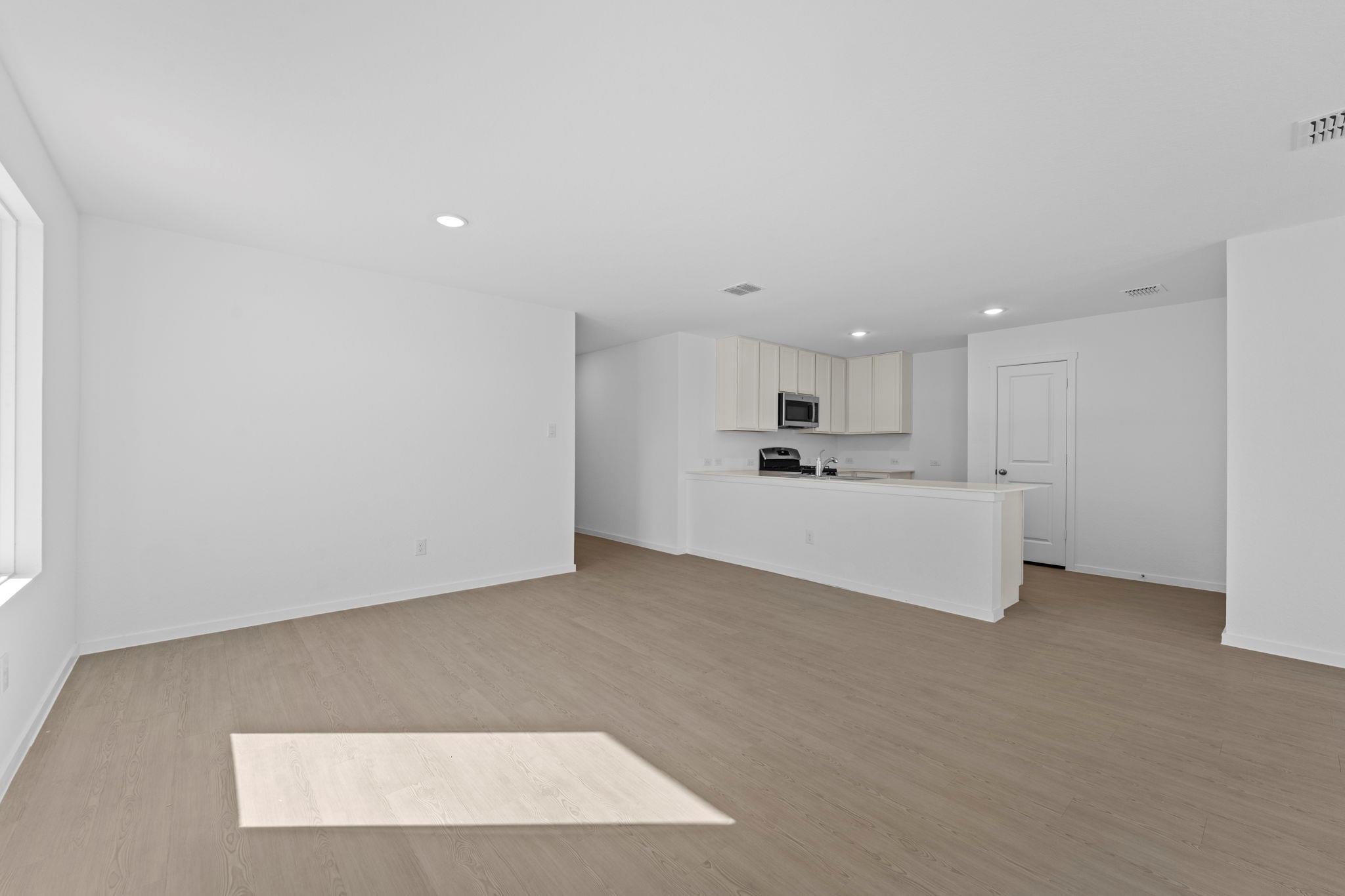 112 Ellendale Pl, Fredericksburg, TX 78624