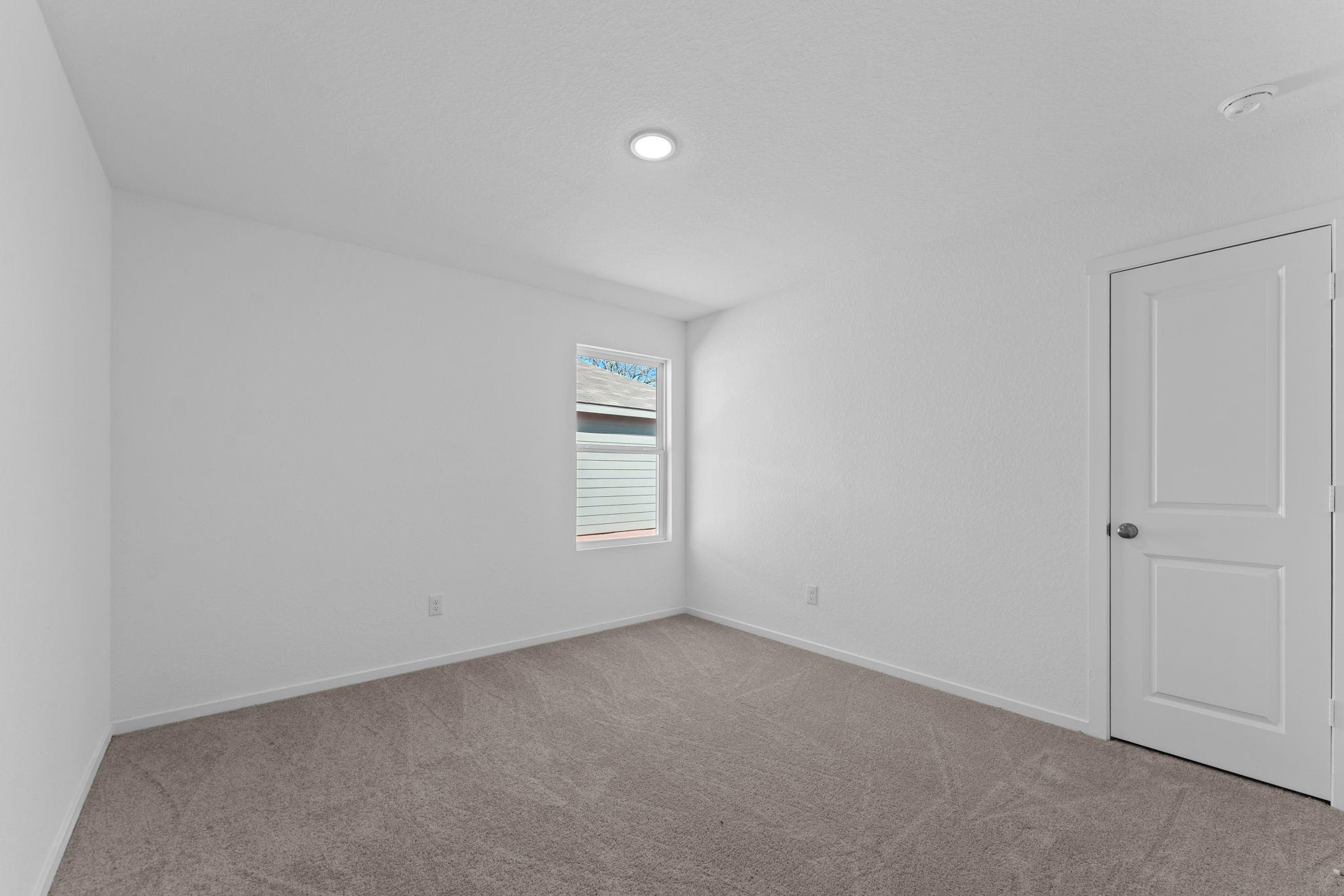 112 Ellendale Pl, Fredericksburg, TX 78624