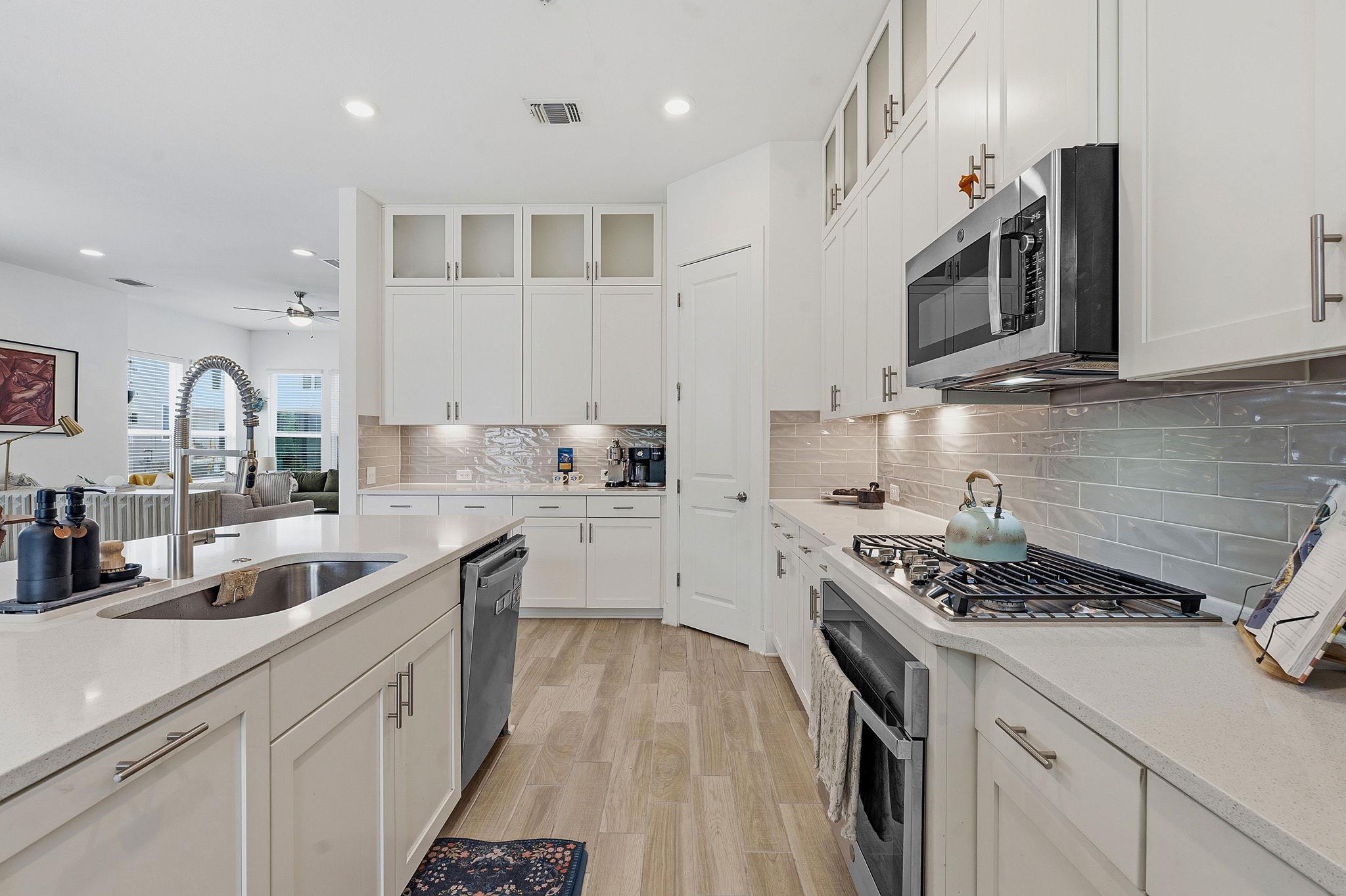 3126 Schutze St, Austin, TX 78723