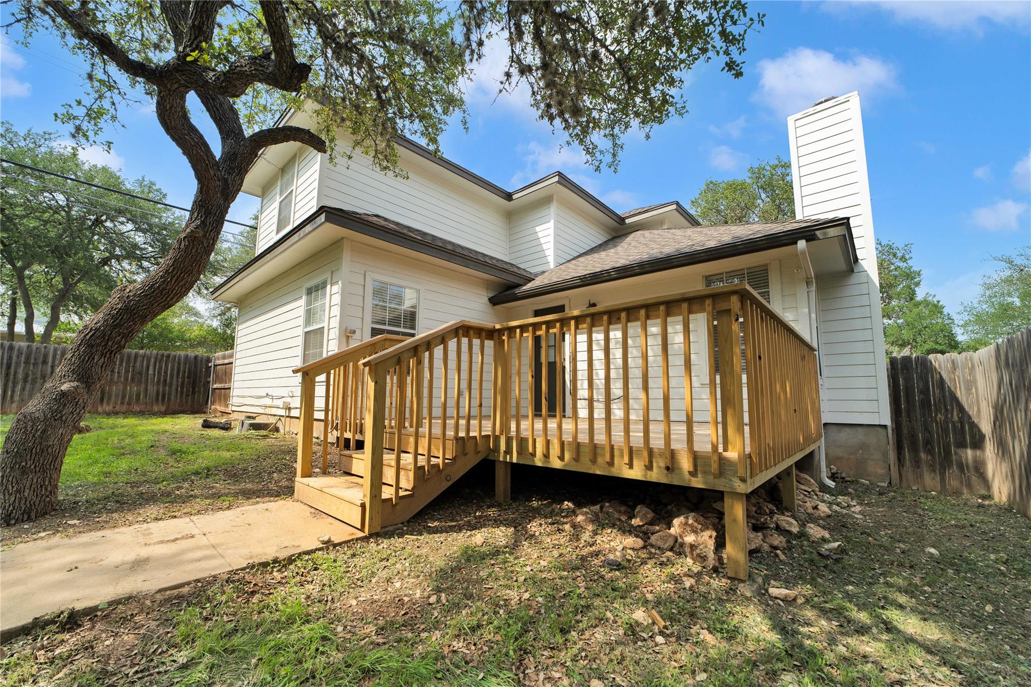 1405 Girard Ave, San Marcos, TX 78666
