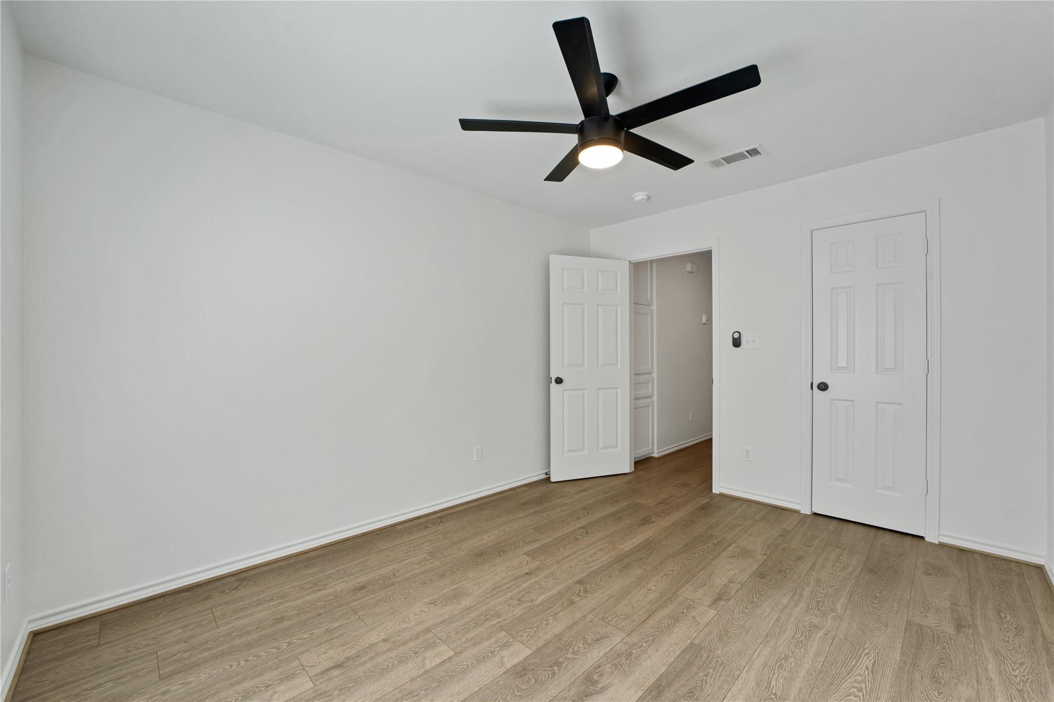 1405 Girard Ave, San Marcos, TX 78666