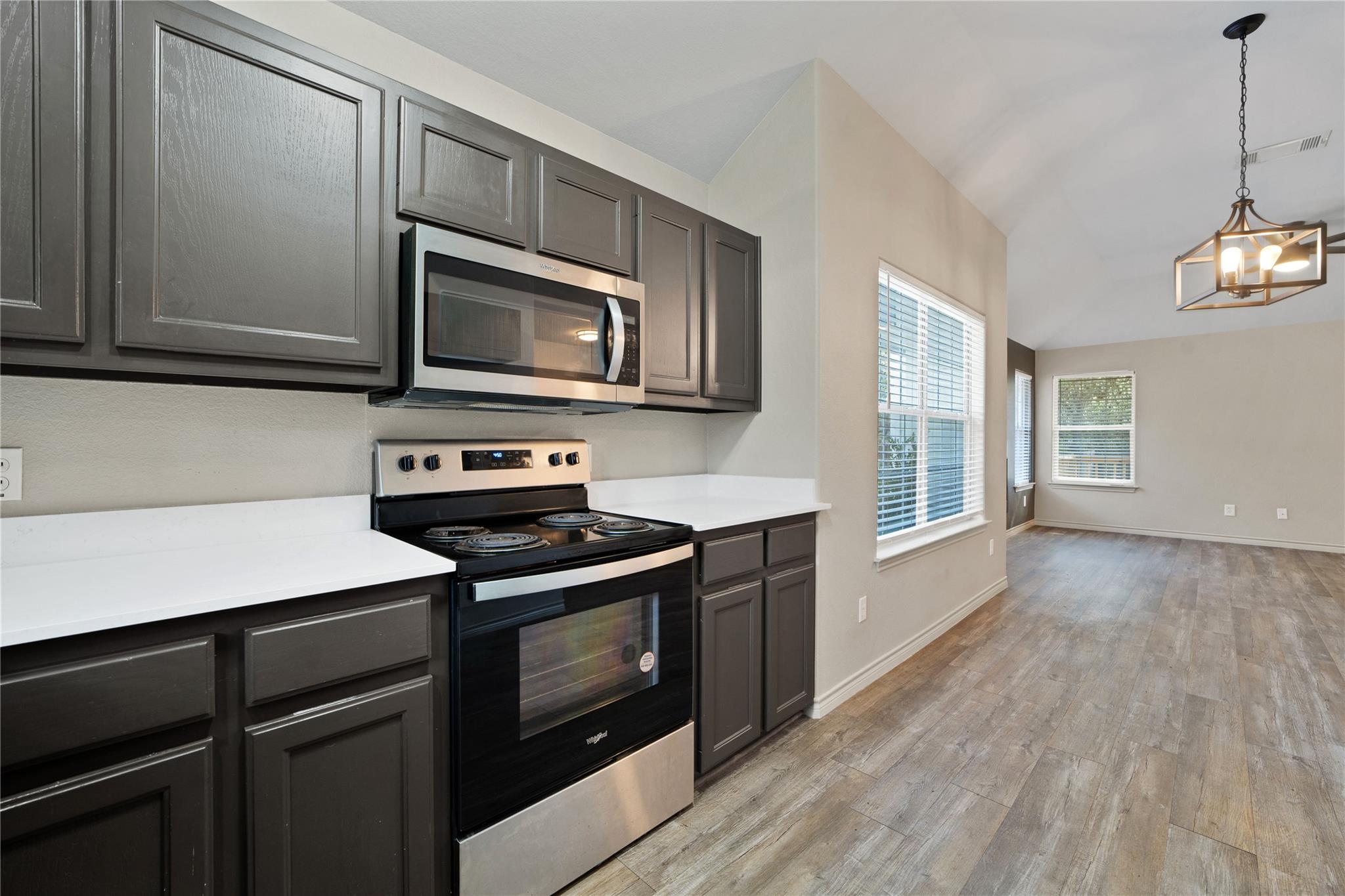 1405 Girard Ave, San Marcos, TX 78666