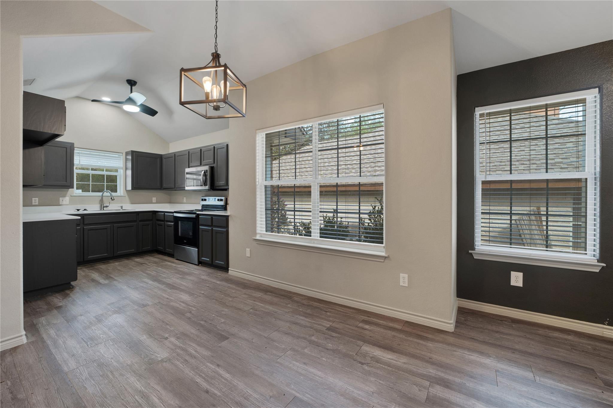 1405 Girard Ave, San Marcos, TX 78666