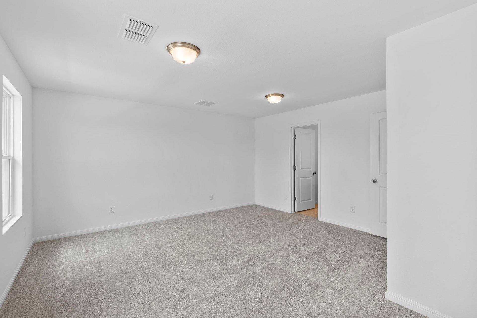 106 Pebblestream Pass, Taylor, TX 76574