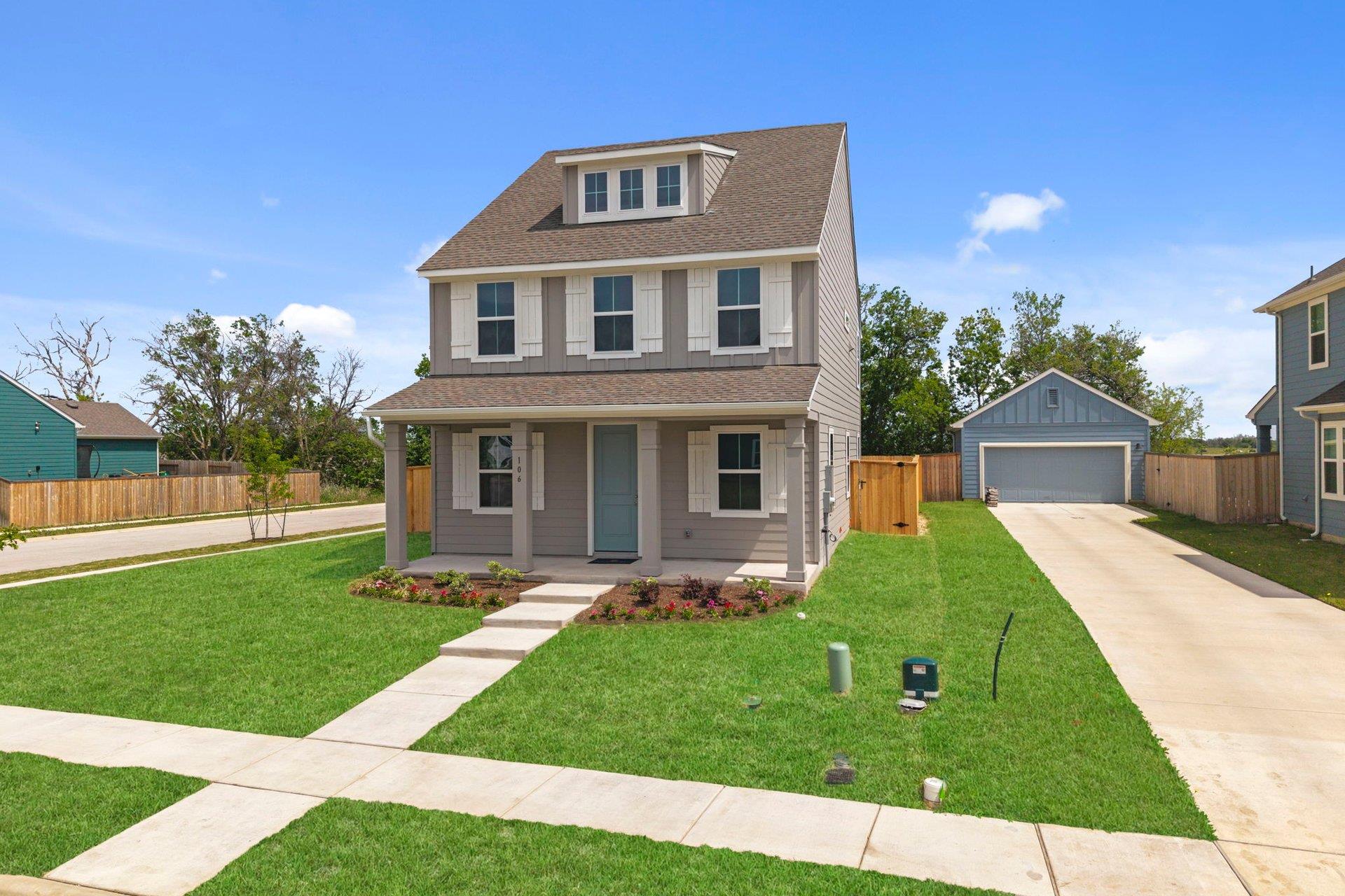 106 Pebblestream Pass, Taylor, TX 76574
