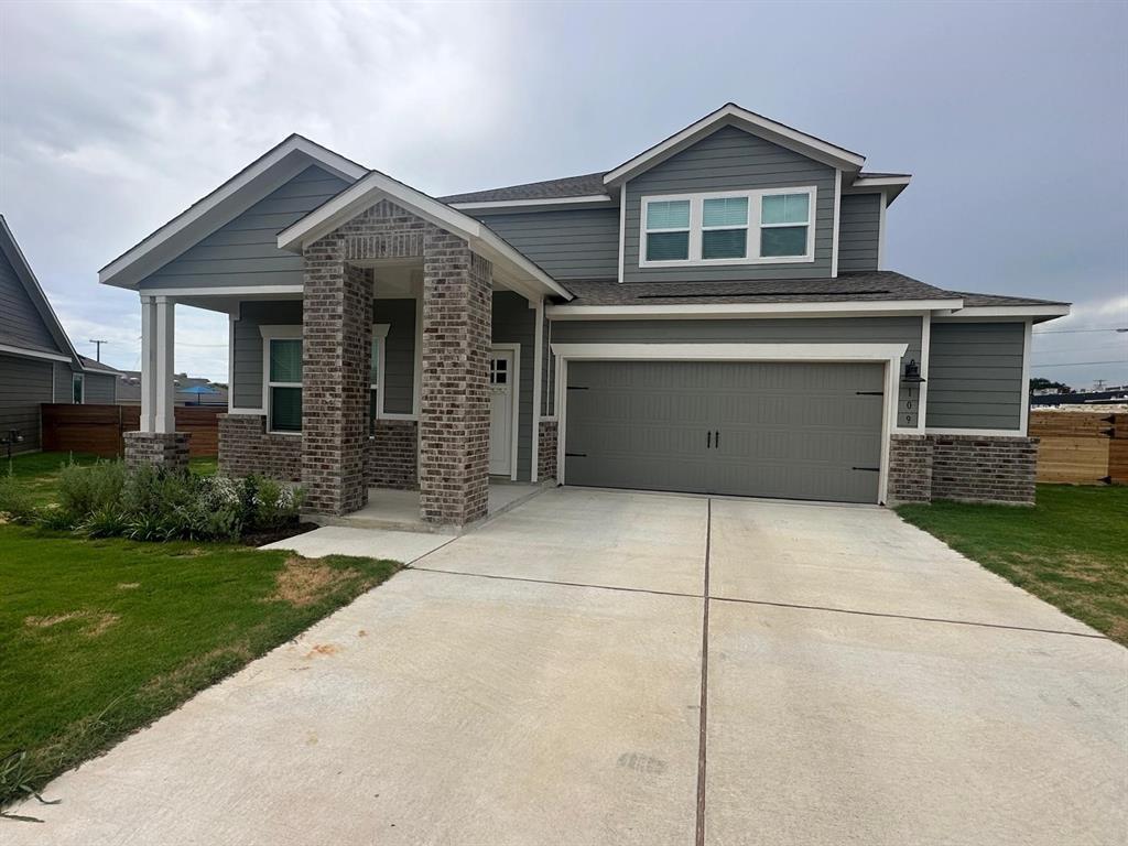 109 Patagonia, Kyle, TX 78640
