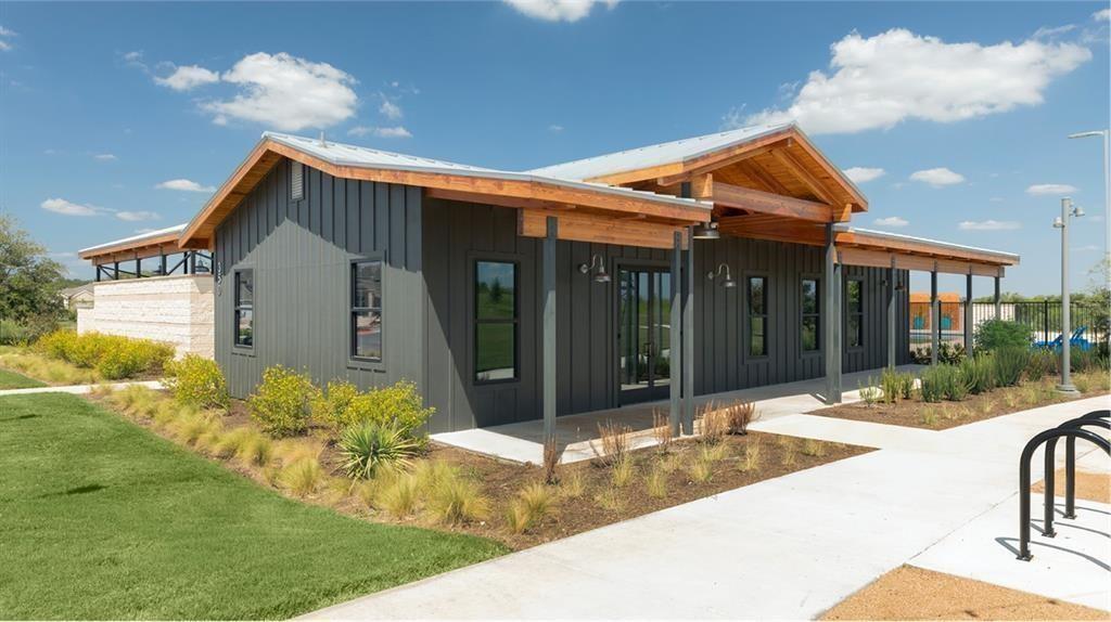109 Patagonia, Kyle, TX 78640