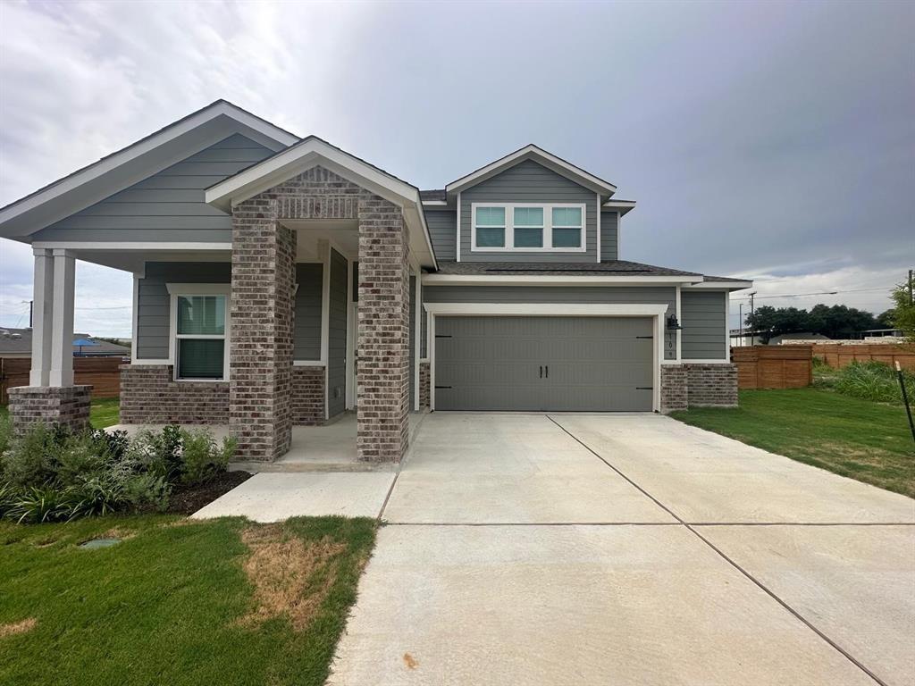 109 Patagonia, Kyle, TX 78640