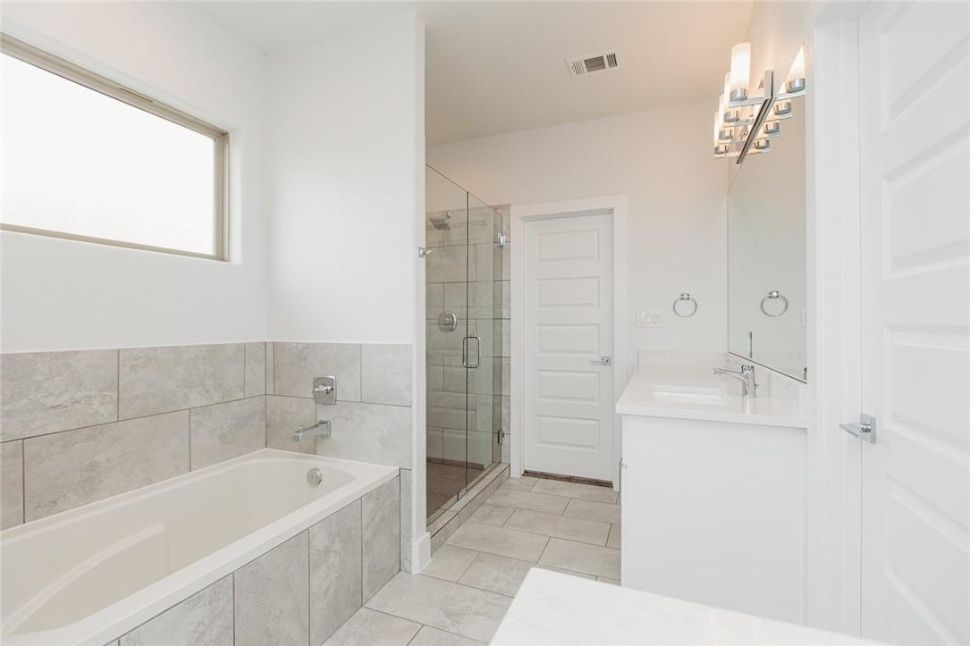 127 Loon Dr, Bastrop, TX 78602
