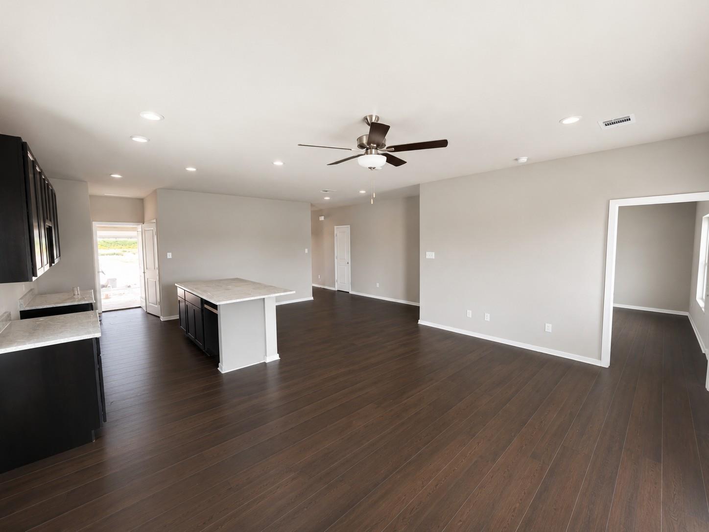 160 Wind Hill, Jarrell, TX 76537