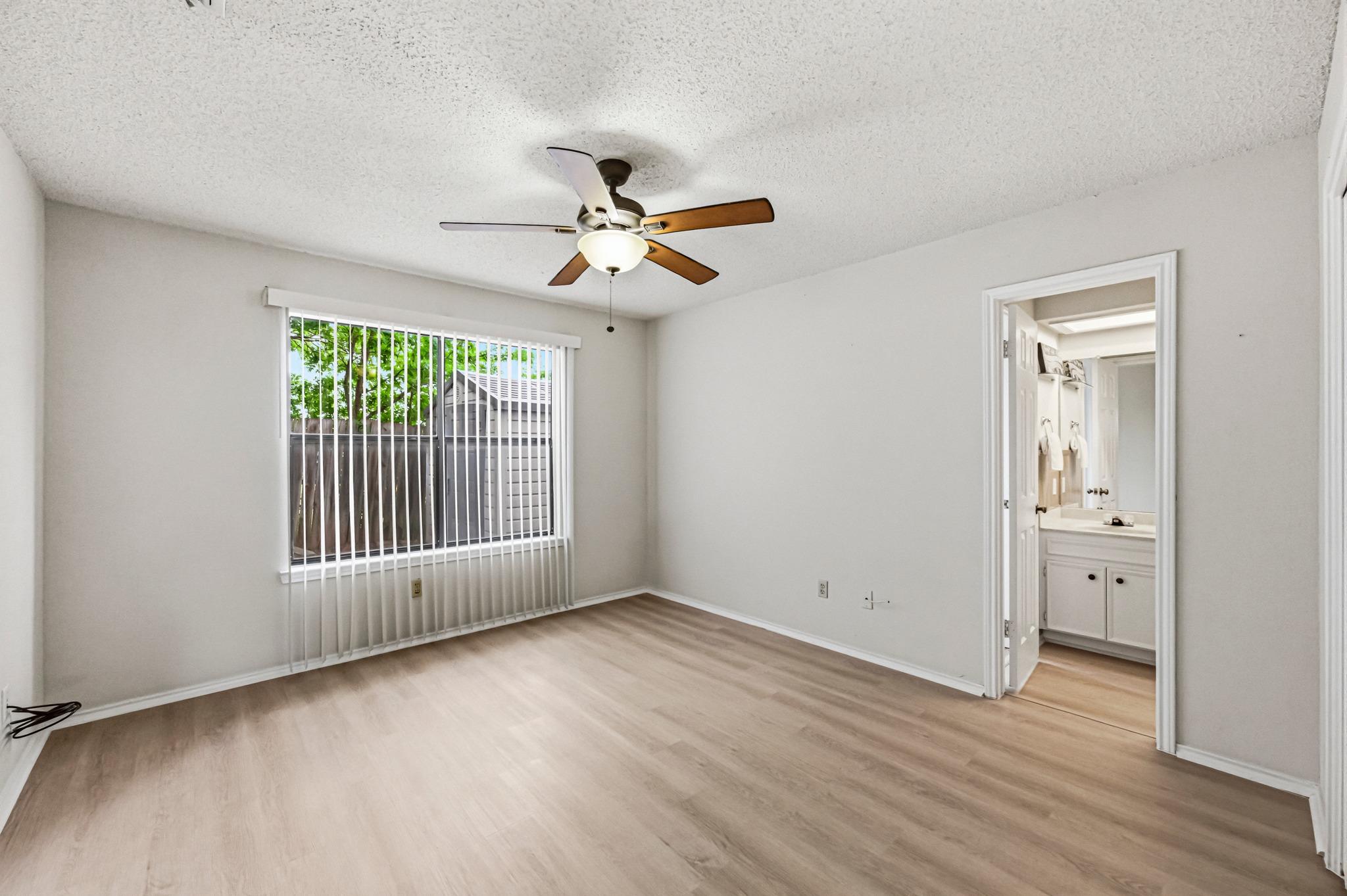 1217 Orchard Park Cir, Pflugerville, TX 78660