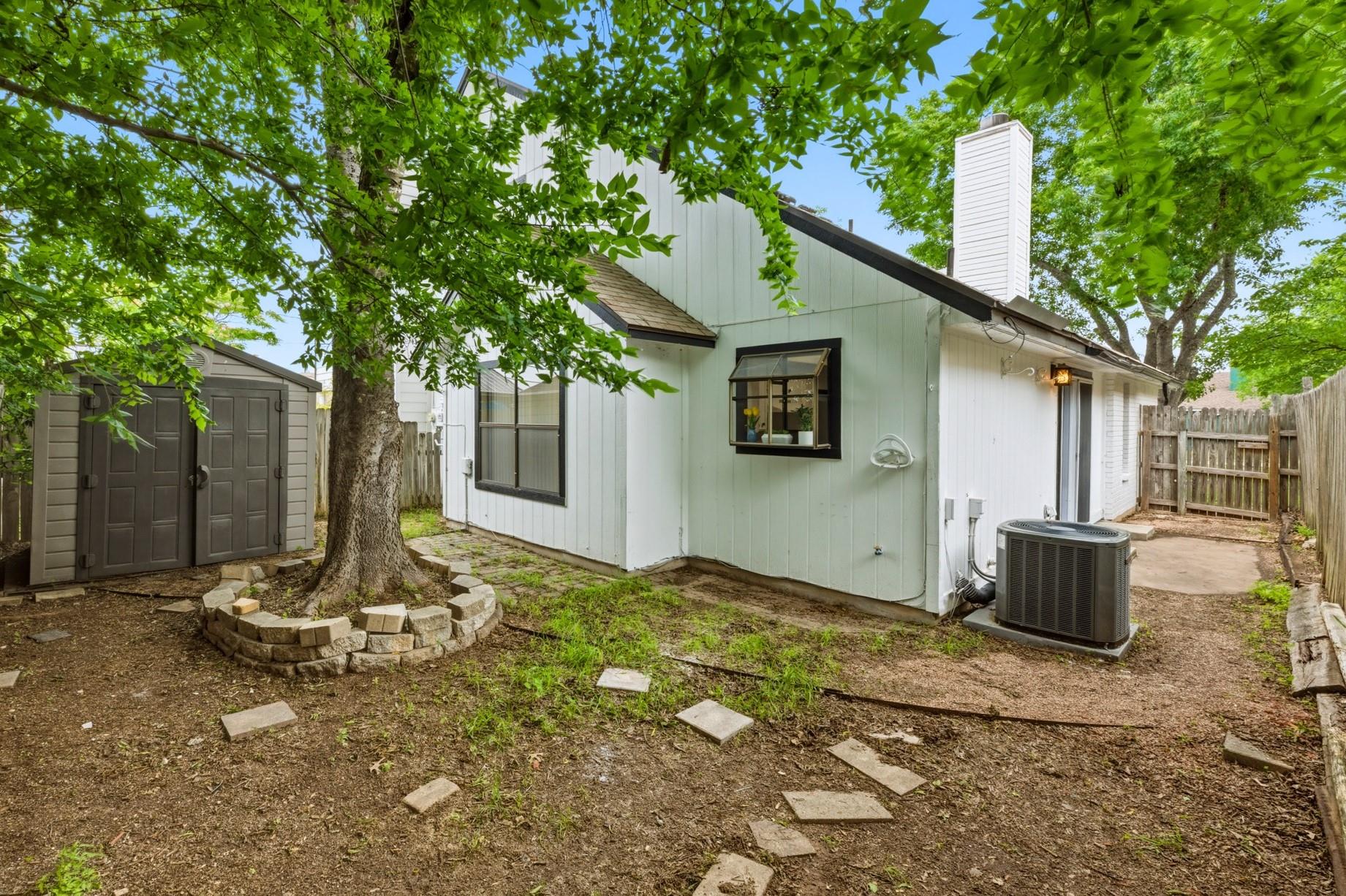 1217 Orchard Park Cir, Pflugerville, TX 78660