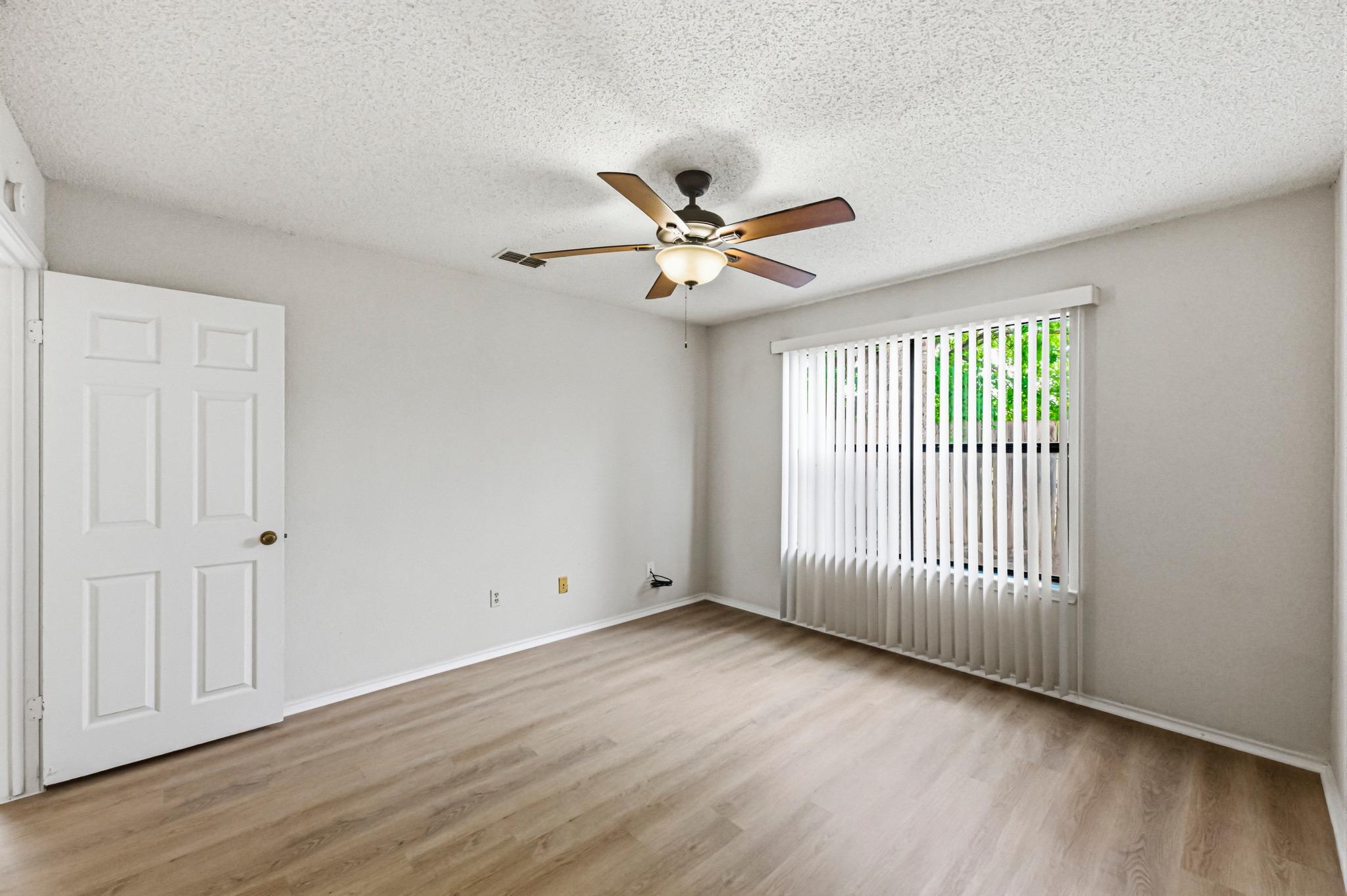1217 Orchard Park Cir, Pflugerville, TX 78660