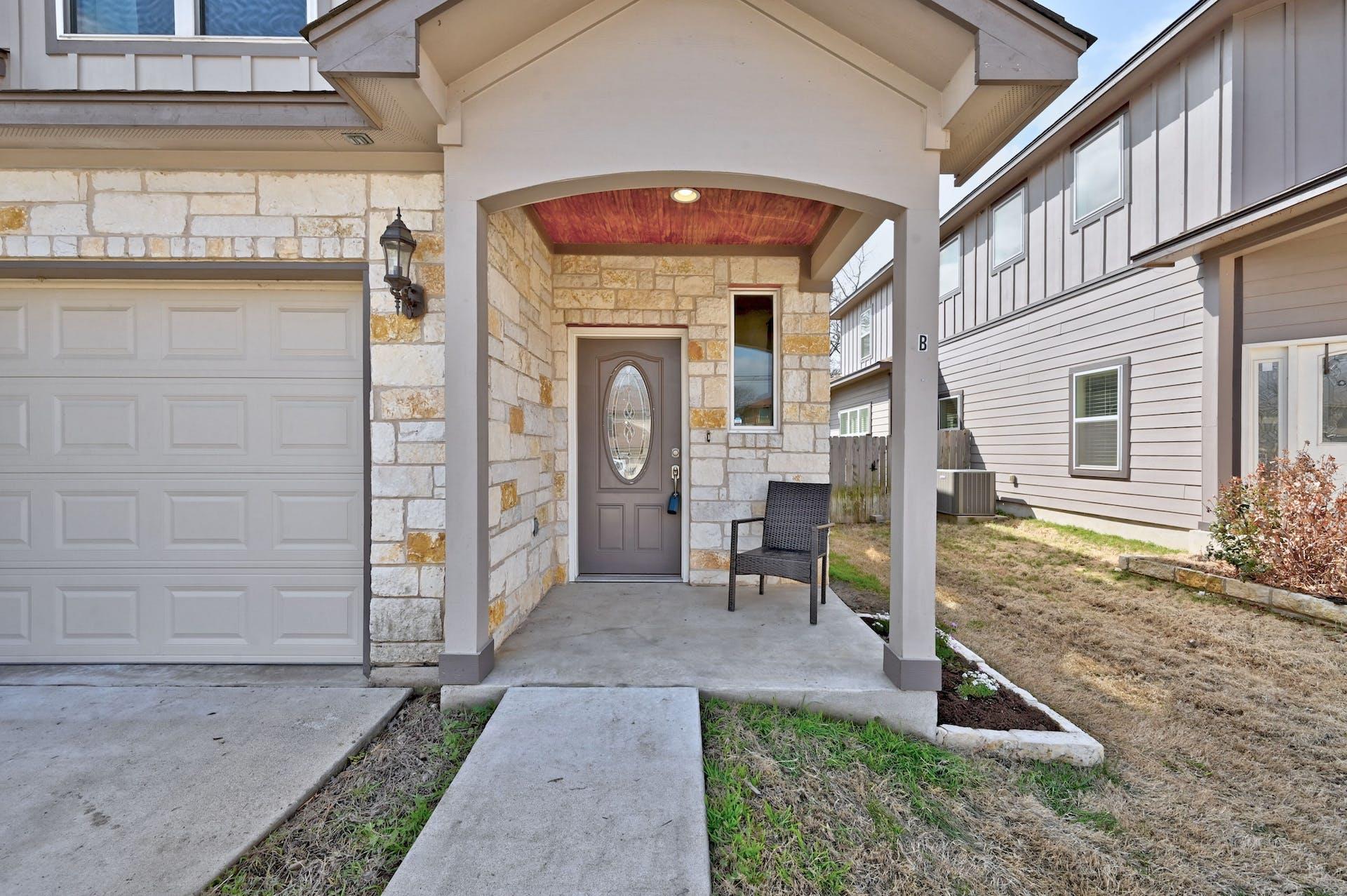 3303 Elija St # B, Austin, TX 78745