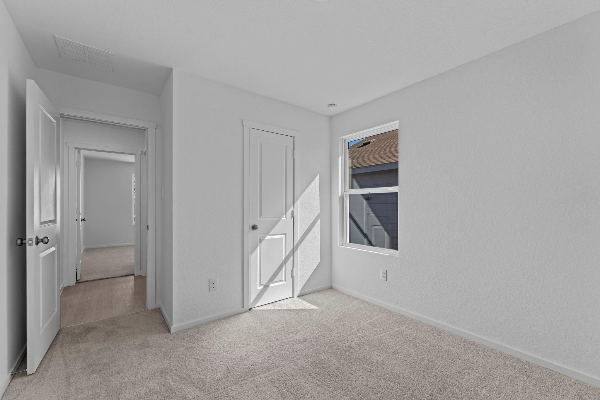 107 Ellendale Pl, Fredericksburg, TX 78624