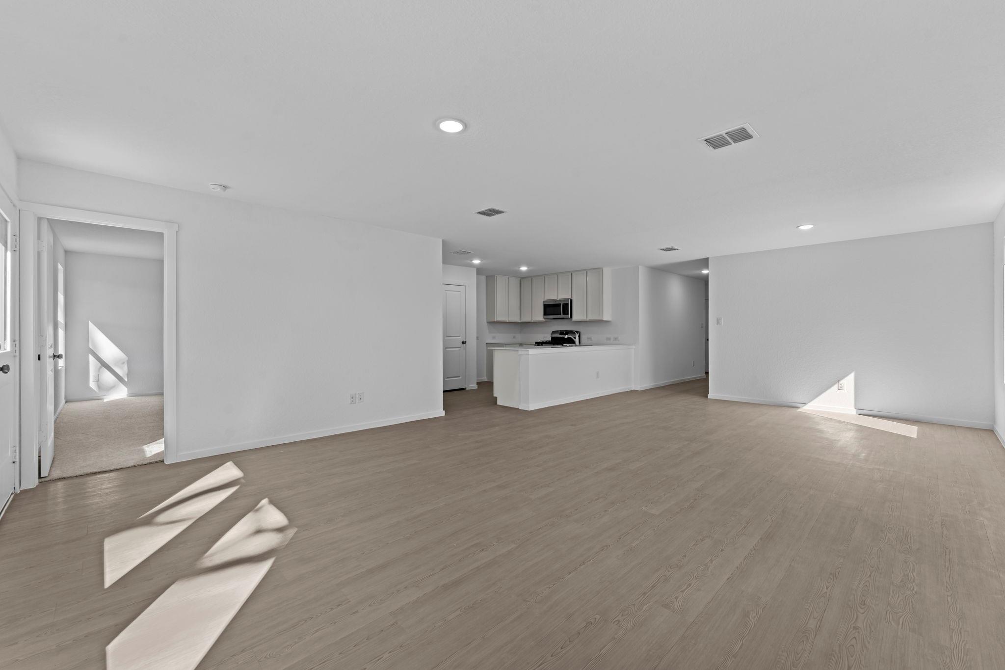 107 Ellendale Pl, Fredericksburg, TX 78624
