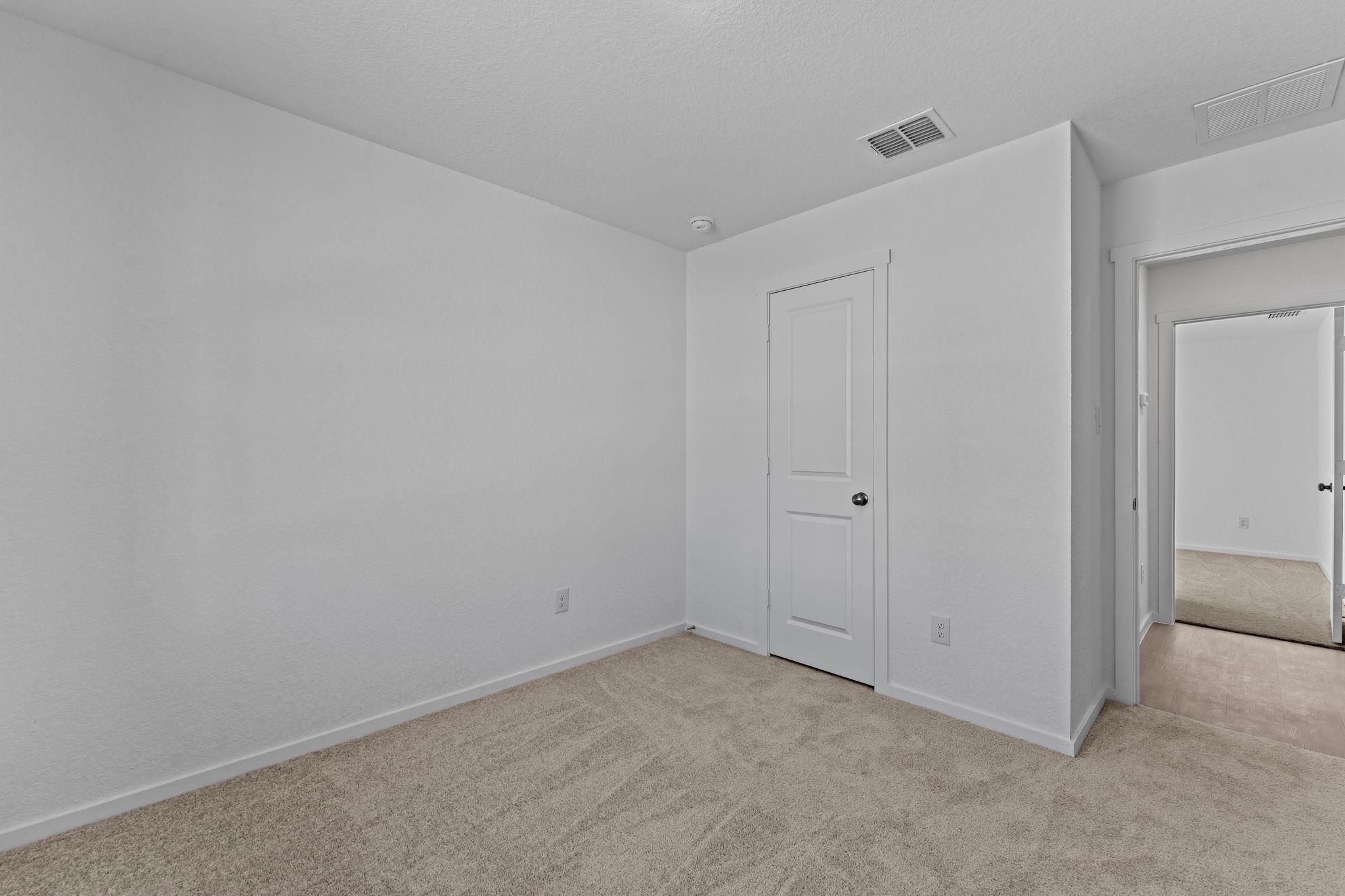 107 Ellendale Pl, Fredericksburg, TX 78624