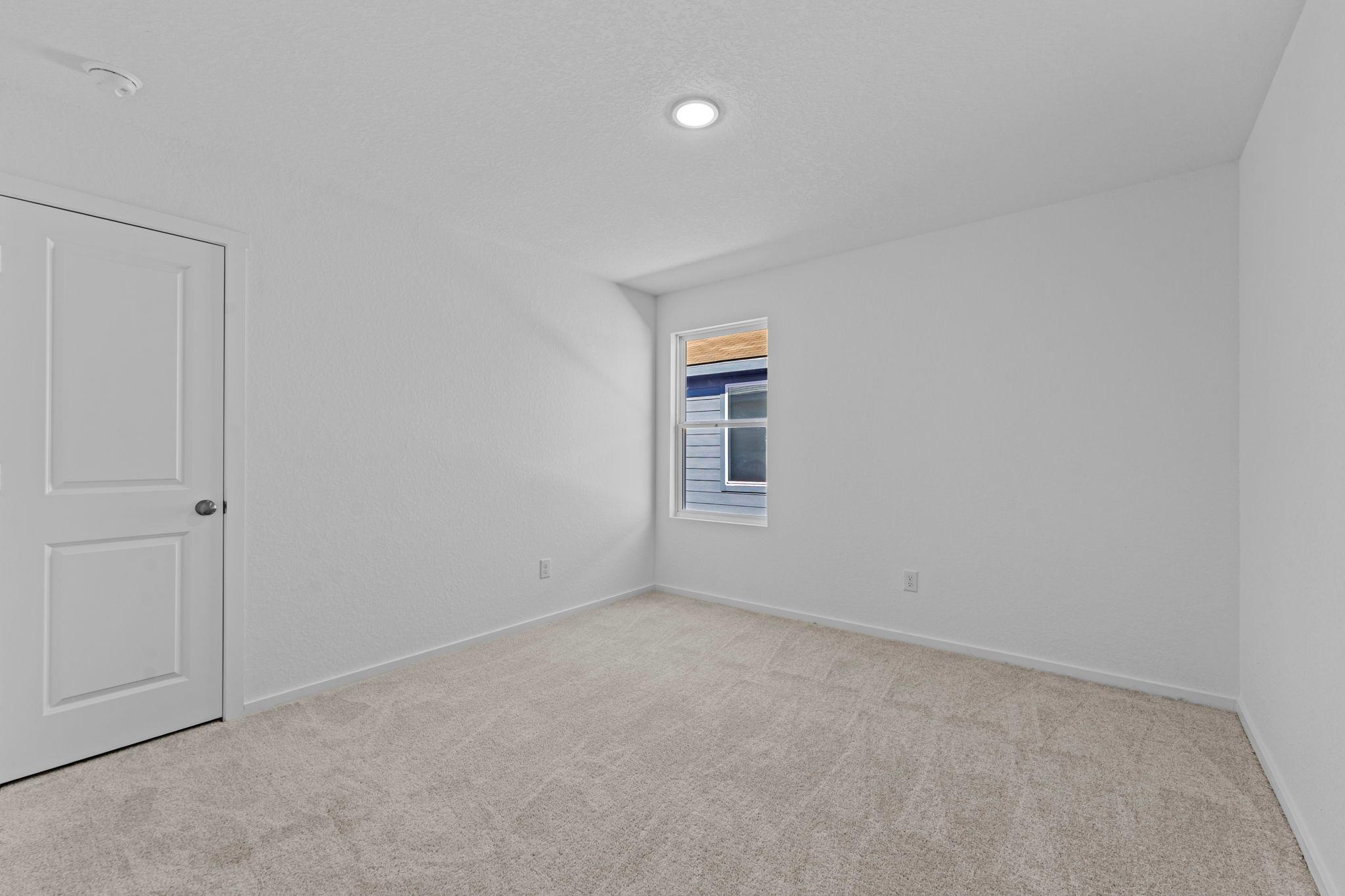 107 Ellendale Pl, Fredericksburg, TX 78624