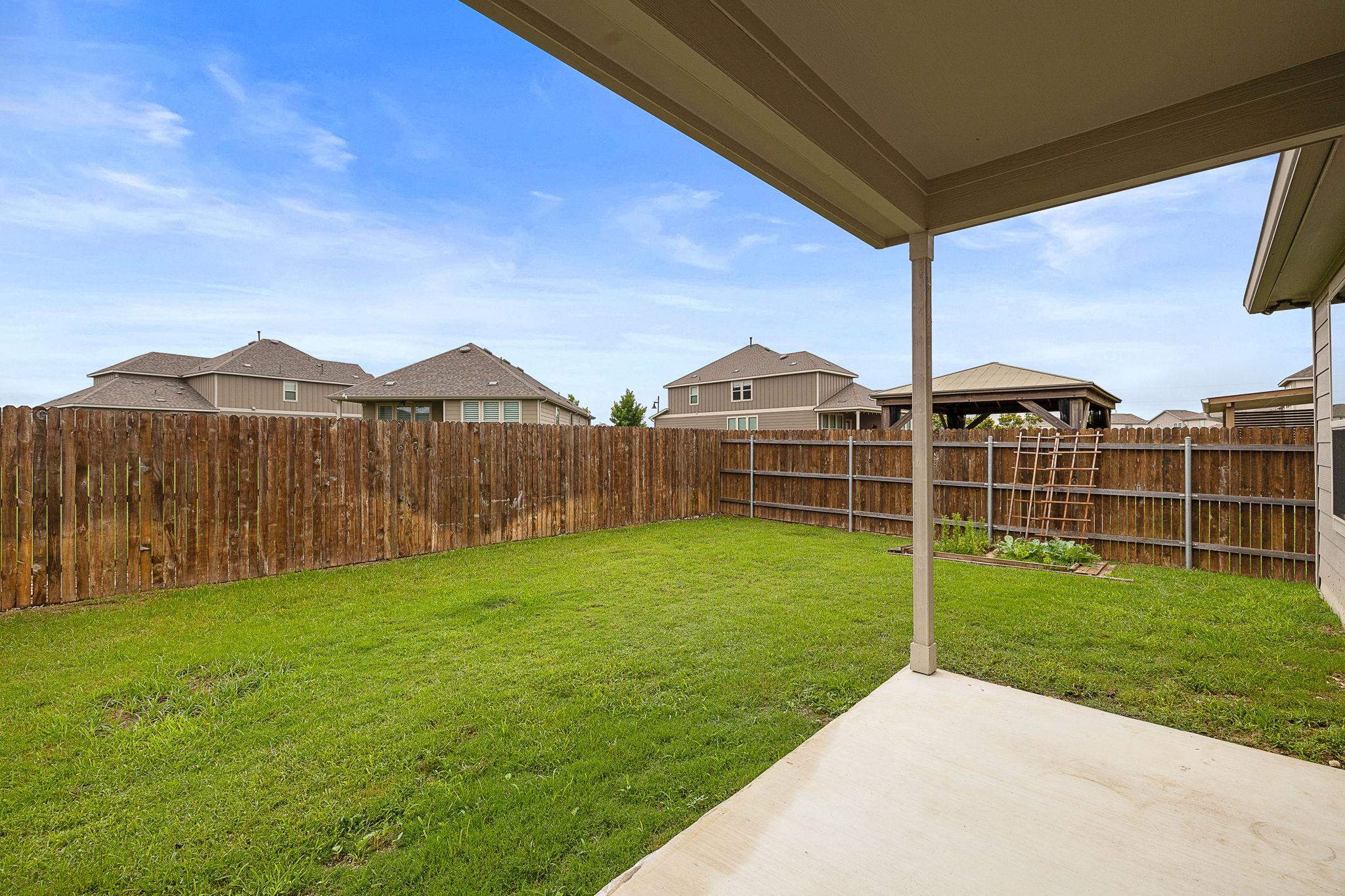 284 Zuma Dr, Liberty Hill, TX 78642