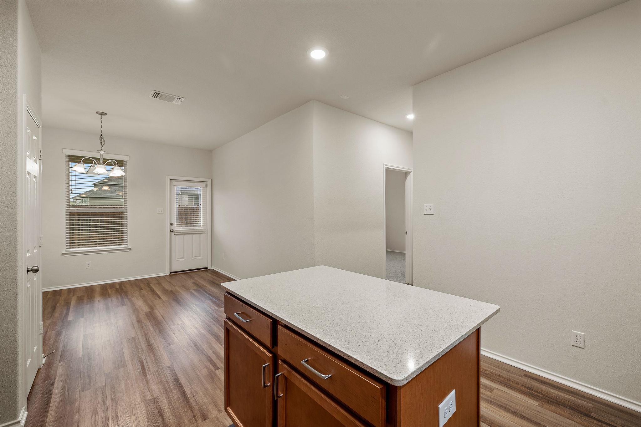 284 Zuma Dr, Liberty Hill, TX 78642