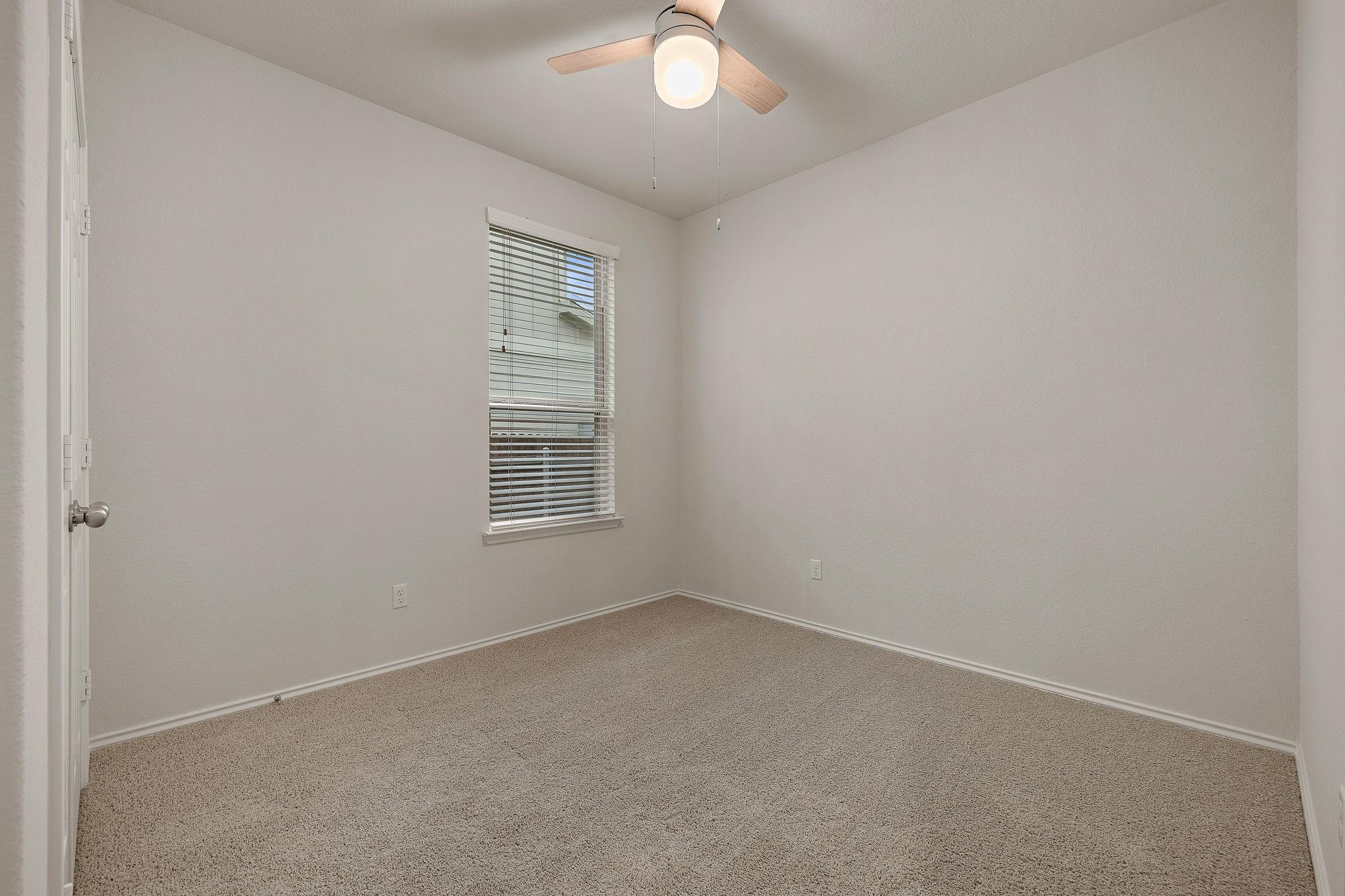 284 Zuma Dr, Liberty Hill, TX 78642
