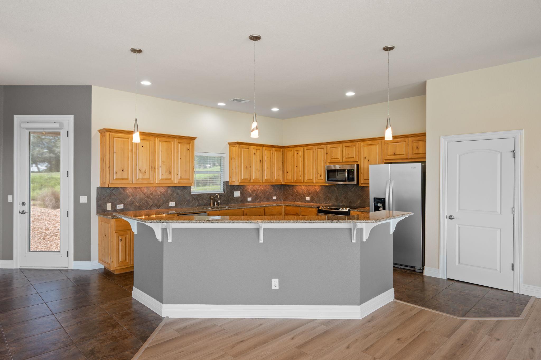 20510 Houston Cv, Lago Vista, TX 78645