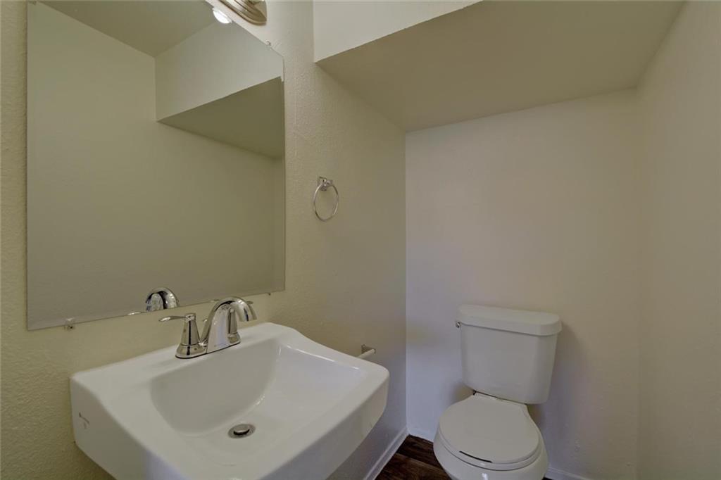 1825 Wooten Park Dr # 101, Austin, TX 78757