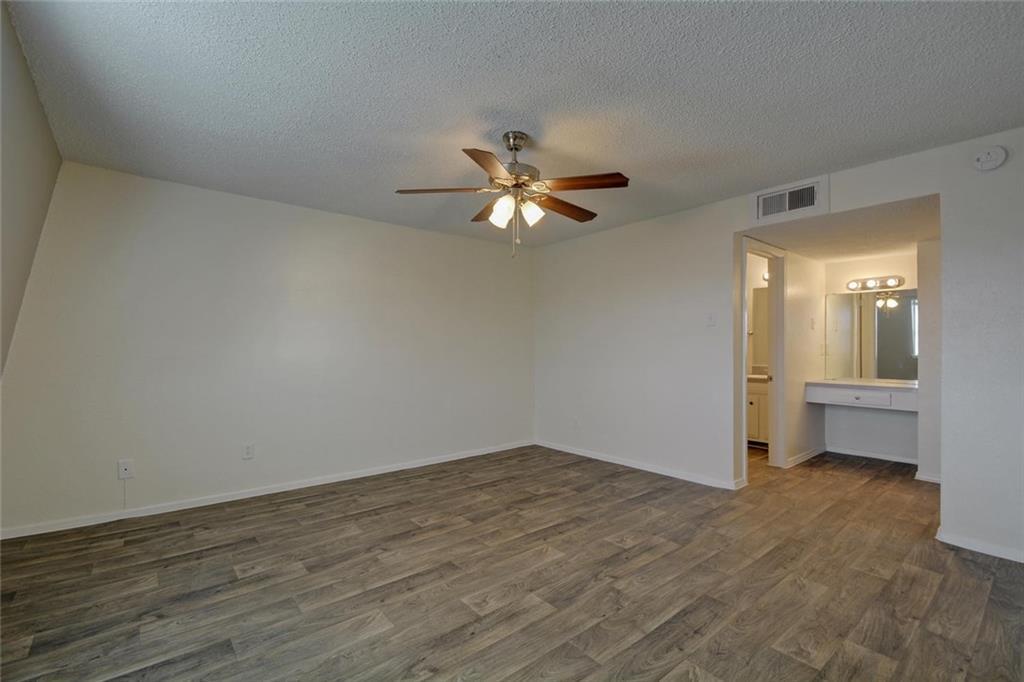 1825 Wooten Park Dr # 101, Austin, TX 78757