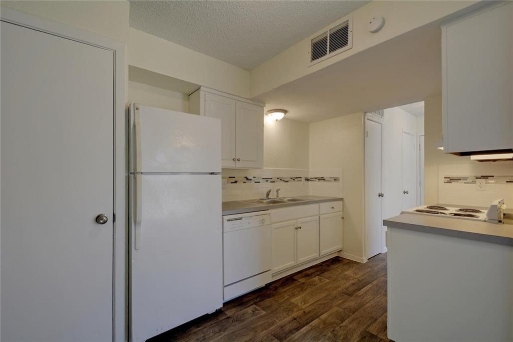 1825 Wooten Park Dr # 101, Austin, TX 78757