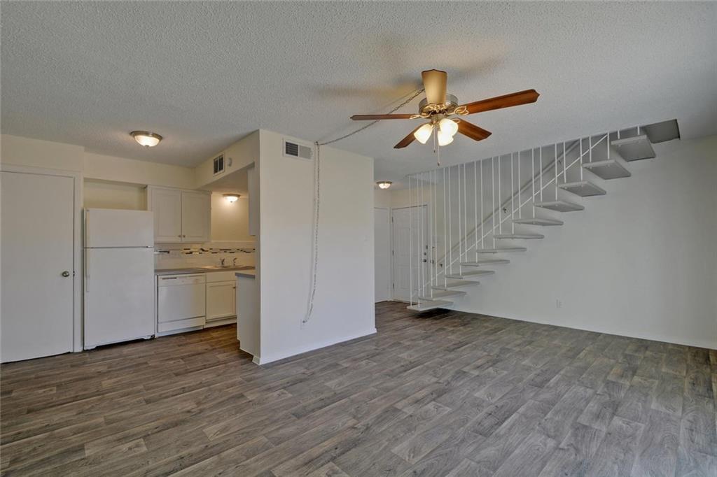 1825 Wooten Park Dr # 101, Austin, TX 78757