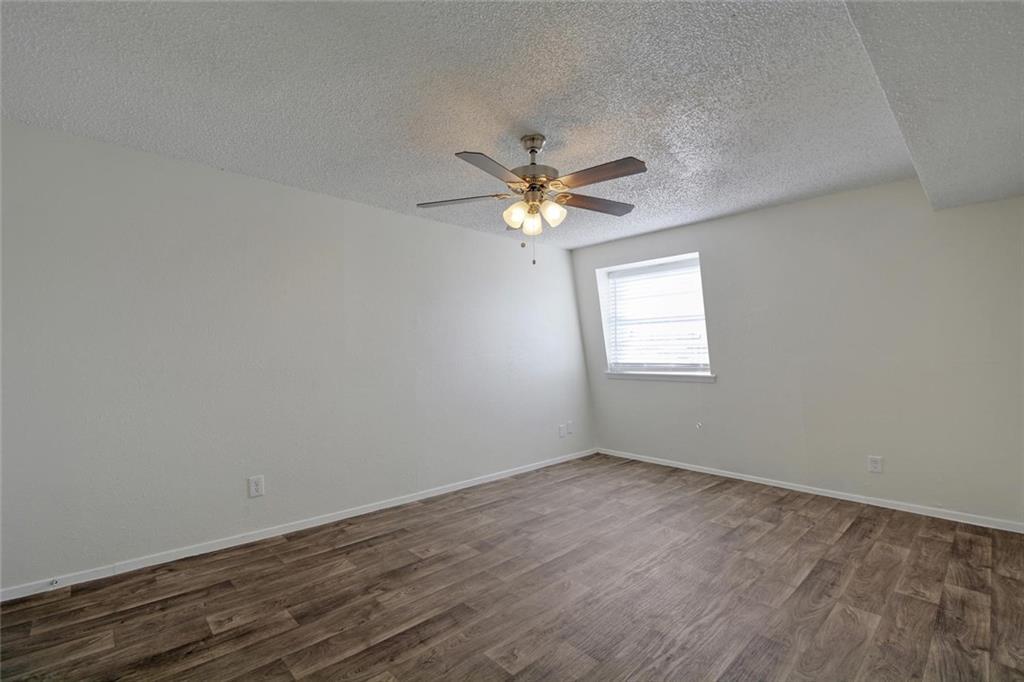 1825 Wooten Park Dr # 101, Austin, TX 78757