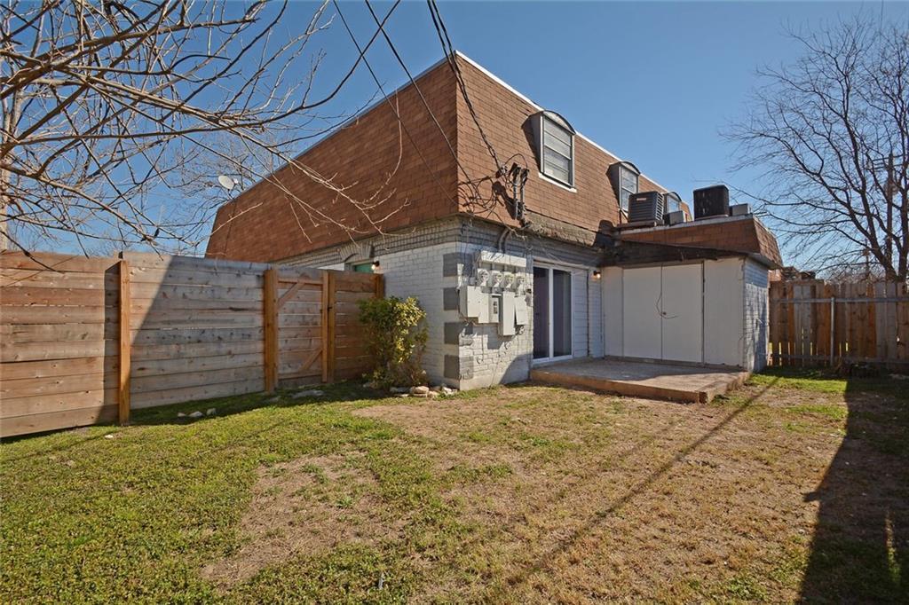 1825 Wooten Park Dr # 101, Austin, TX 78757