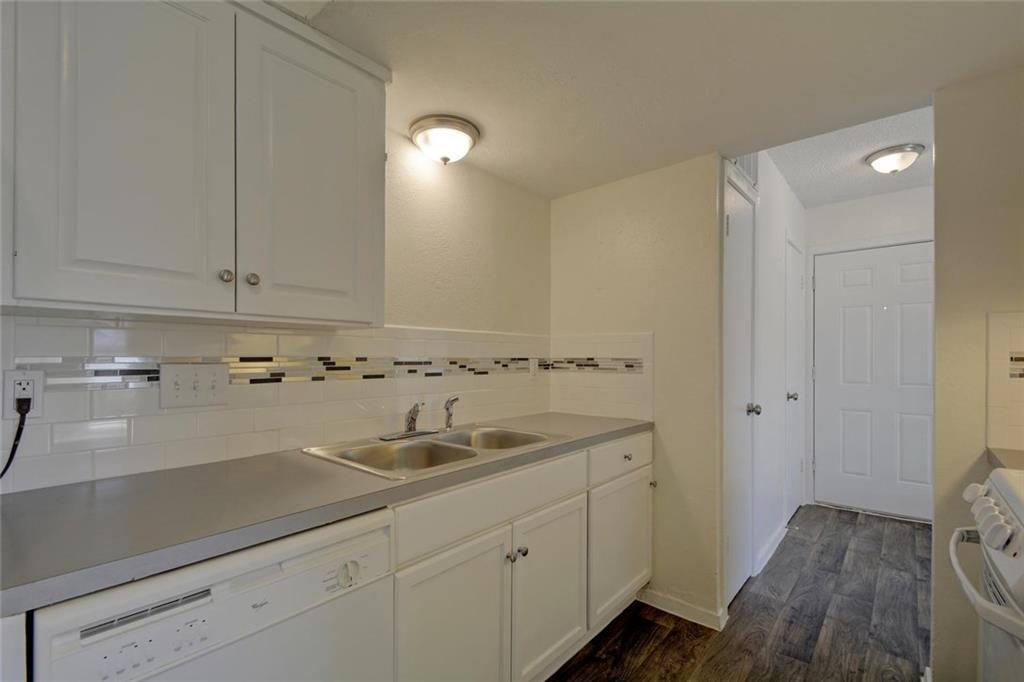 1825 Wooten Park Dr # 101, Austin, TX 78757