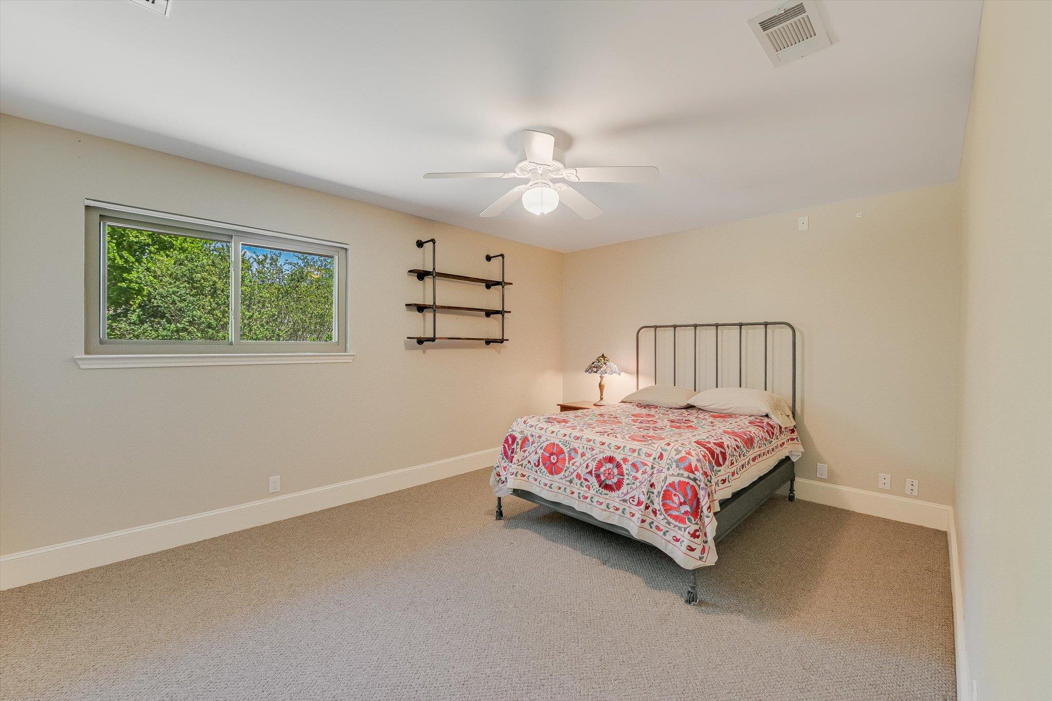 4900 Backtrail Dr, Austin, TX 78731
