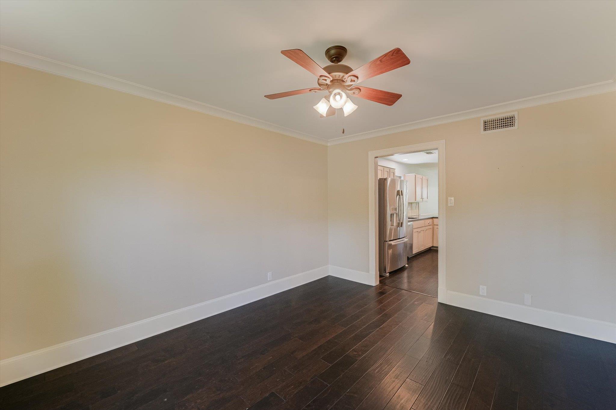 4900 Backtrail Dr, Austin, TX 78731