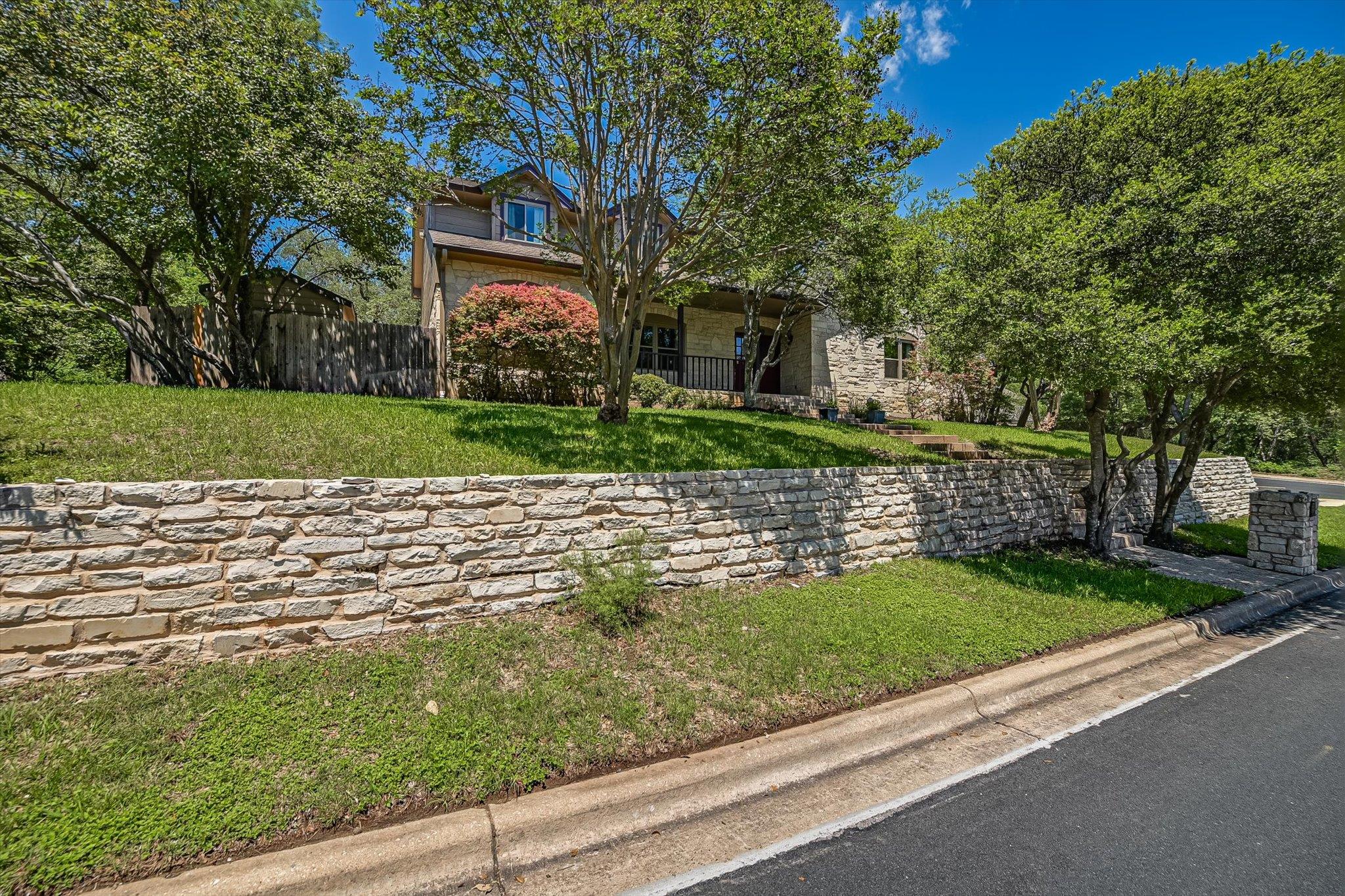 4900 Backtrail Dr, Austin, TX 78731