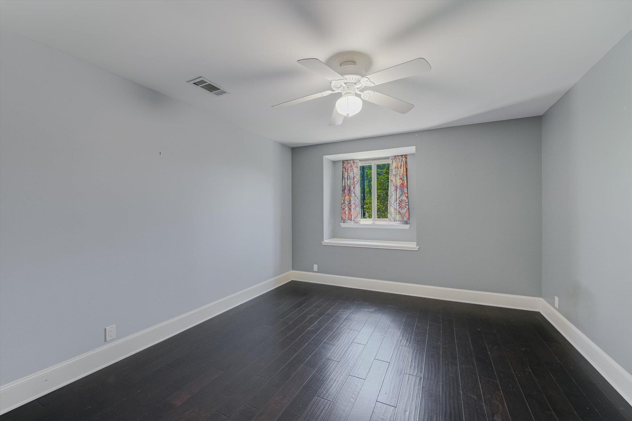 4900 Backtrail Dr, Austin, TX 78731