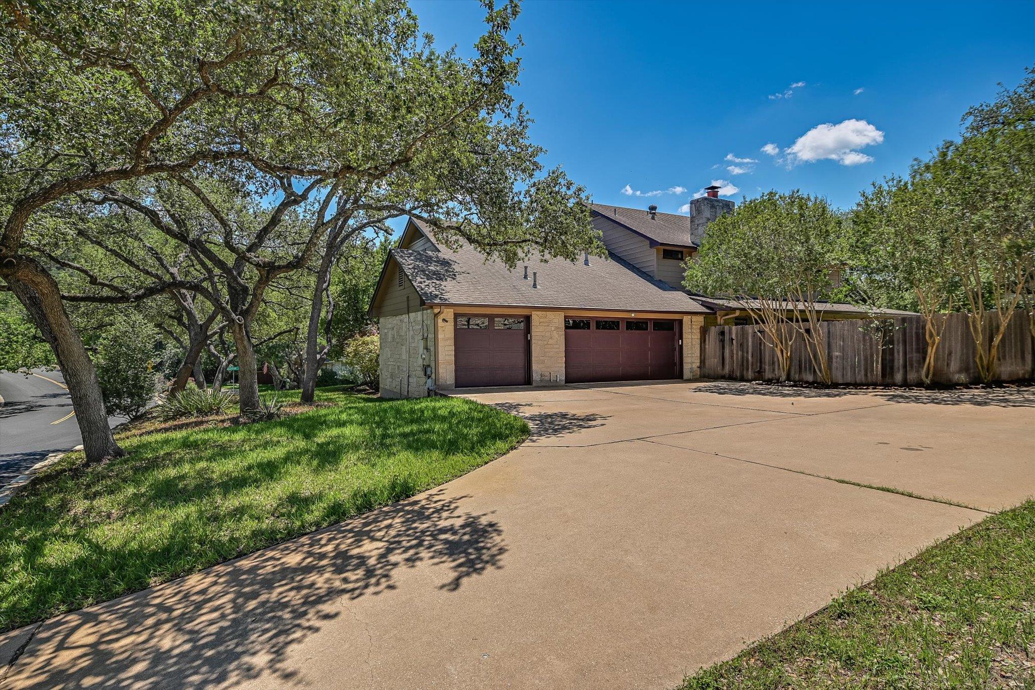 4900 Backtrail Dr, Austin, TX 78731