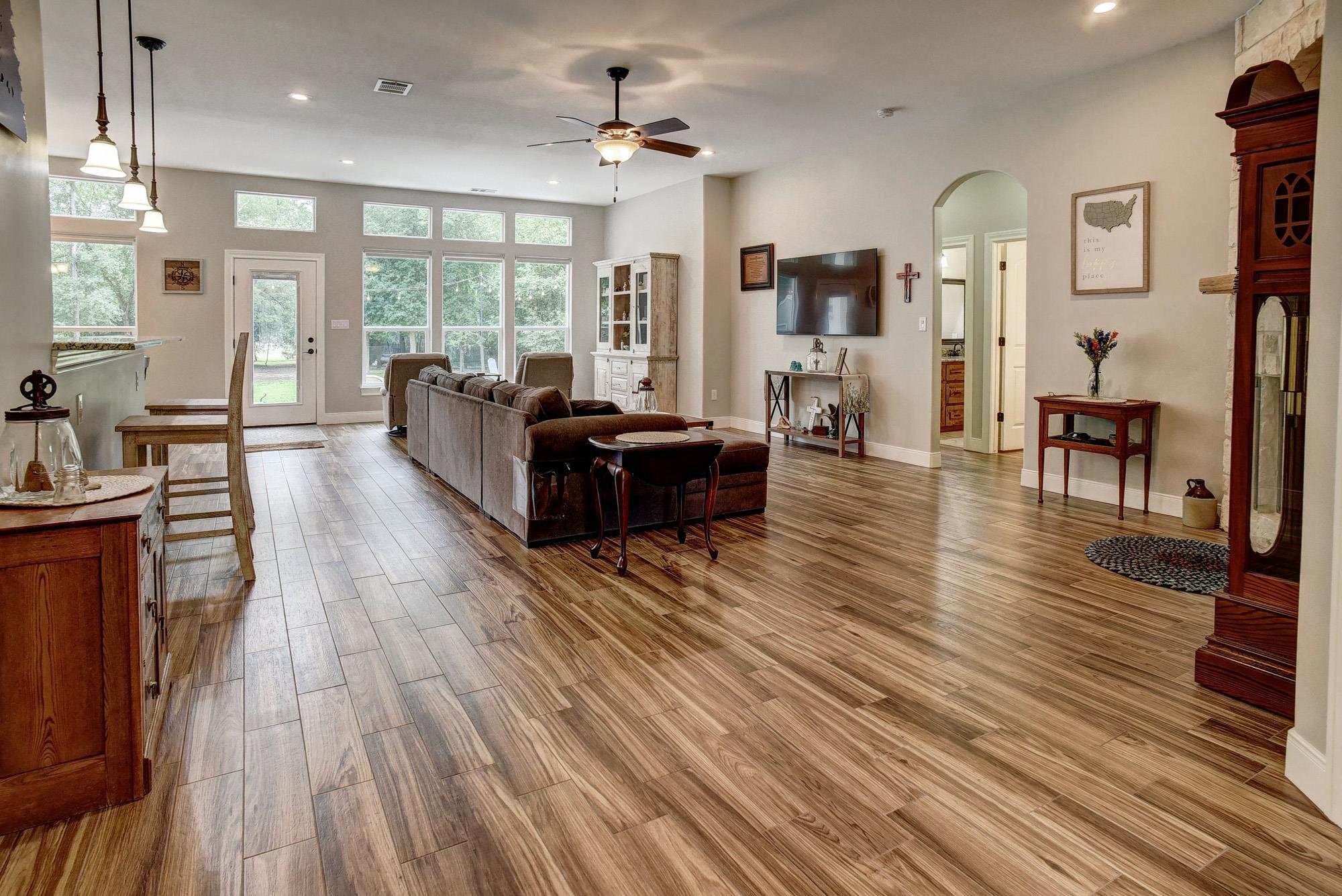 115 Mesquite Cv, Bastrop, TX 78602