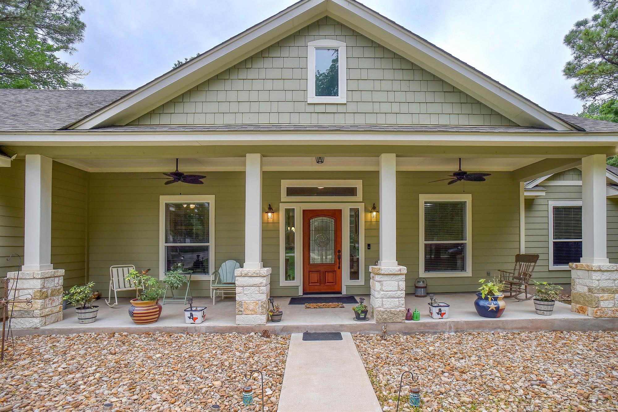 115 Mesquite Cv, Bastrop, TX 78602
