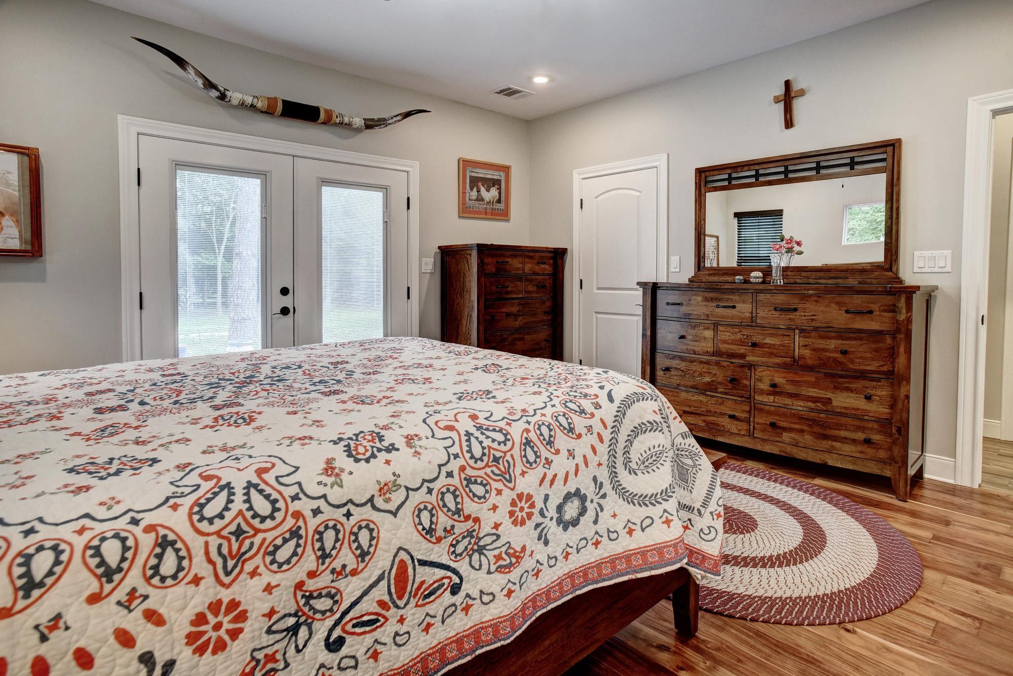 115 Mesquite Cv, Bastrop, TX 78602
