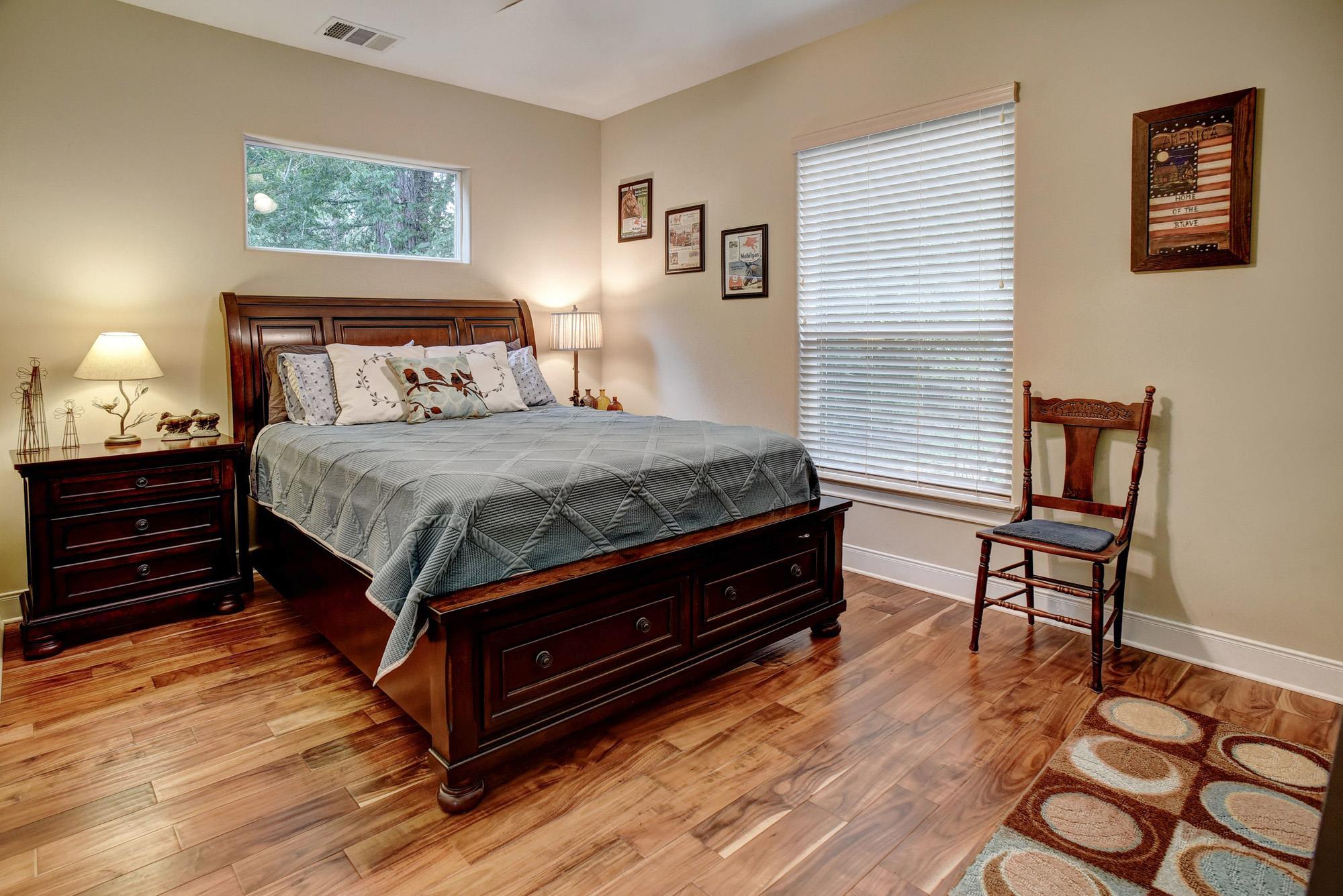 115 Mesquite Cv, Bastrop, TX 78602