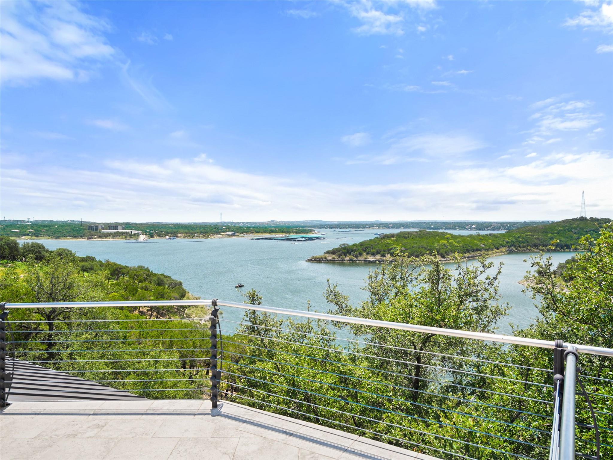 17807 Breakwater Dr, Jonestown, TX 78645