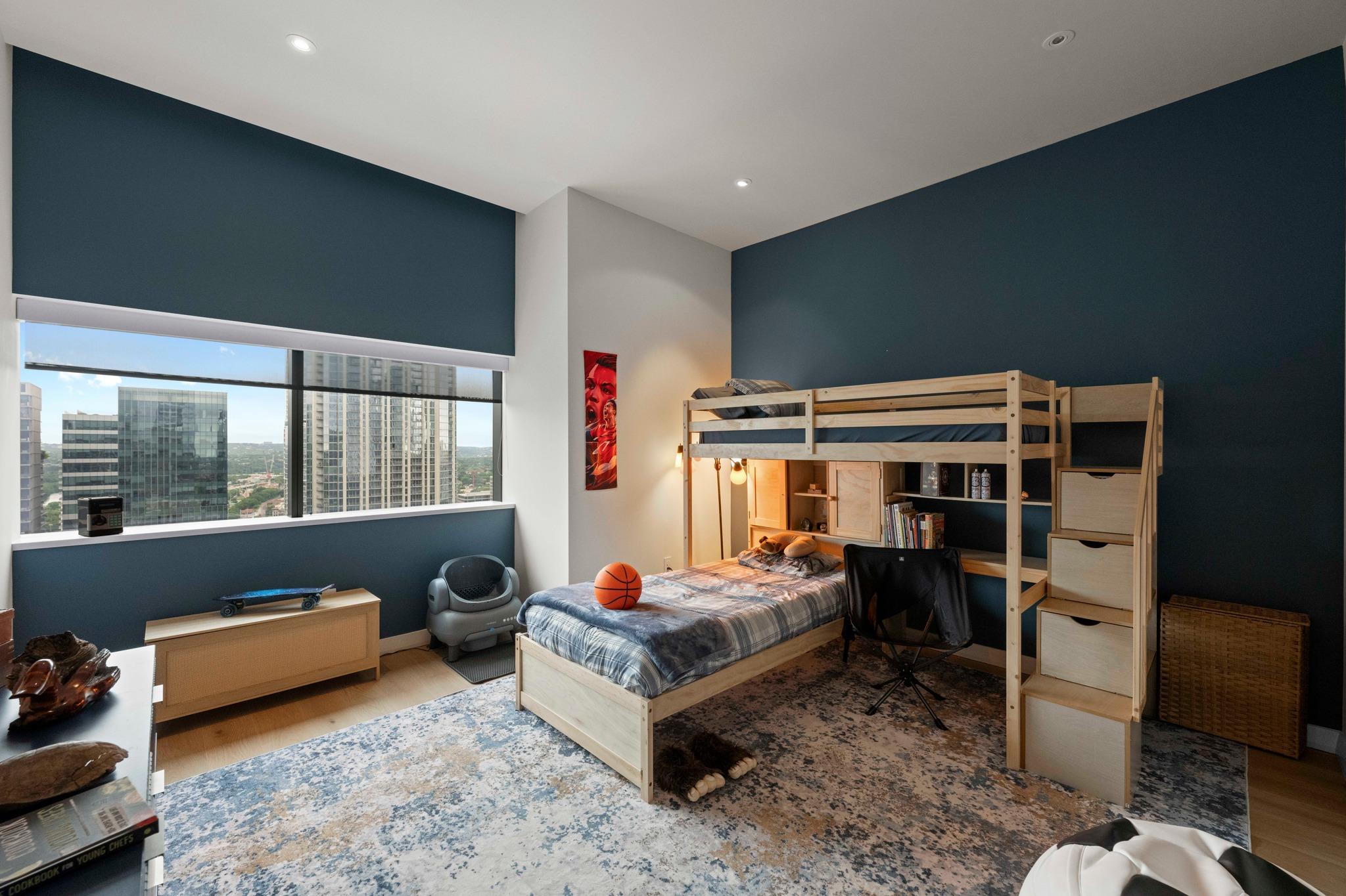 210 Lavaca St # 2706, Austin, TX 78701