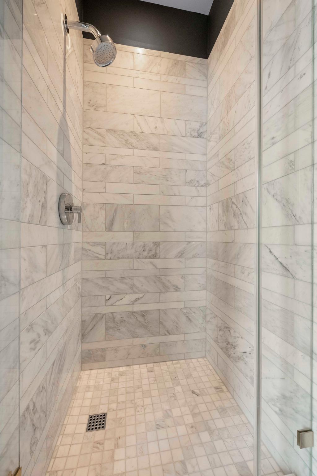 210 Lavaca St # 2706, Austin, TX 78701