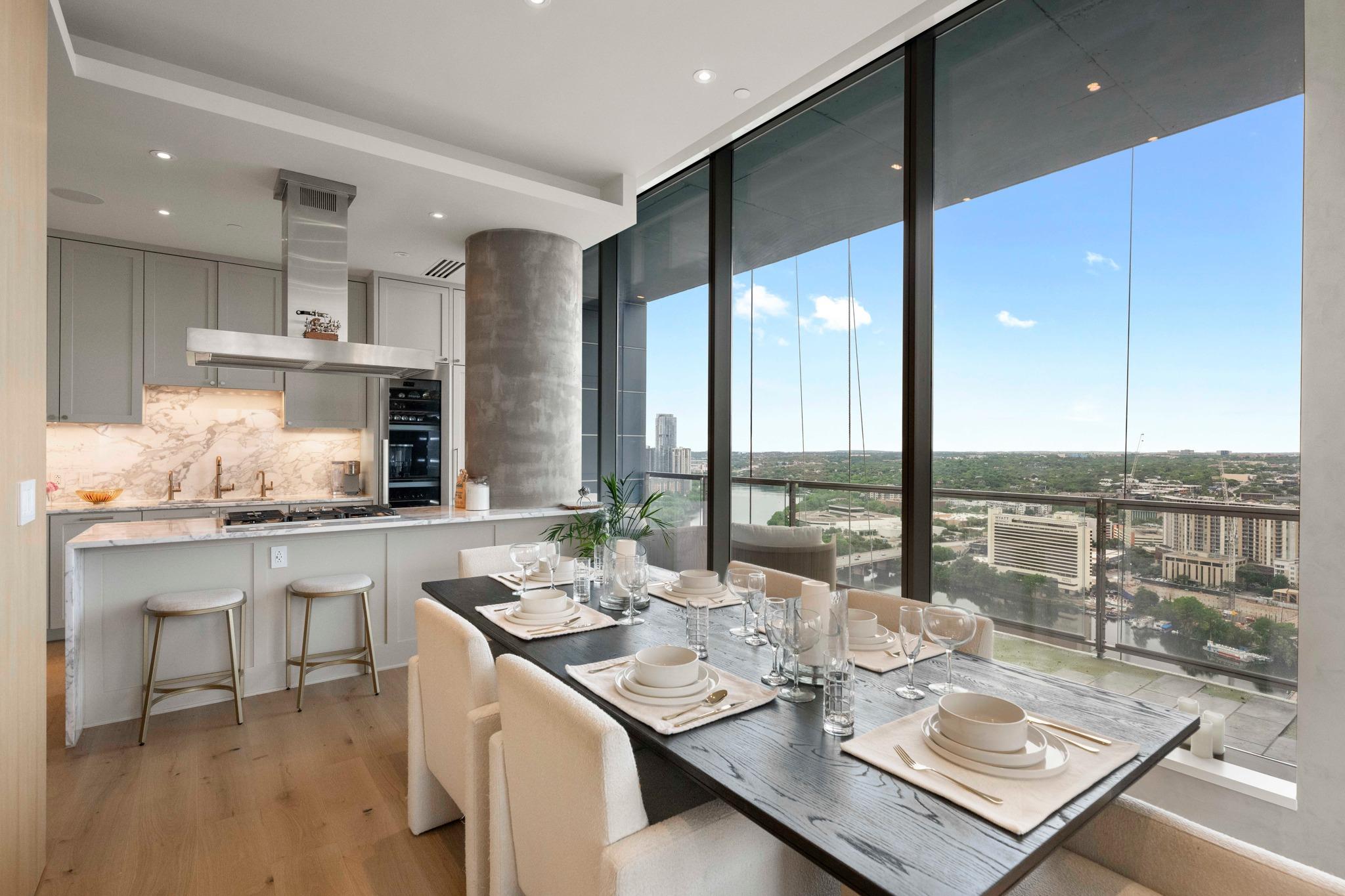 210 Lavaca St # 2706, Austin, TX 78701