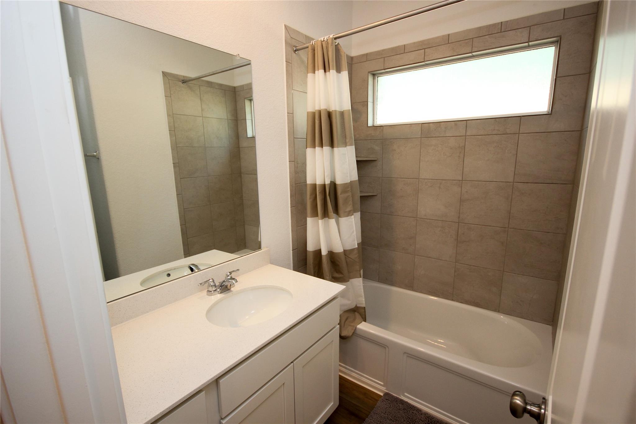 170 Maravillas Bnd, Bastrop, TX 78602