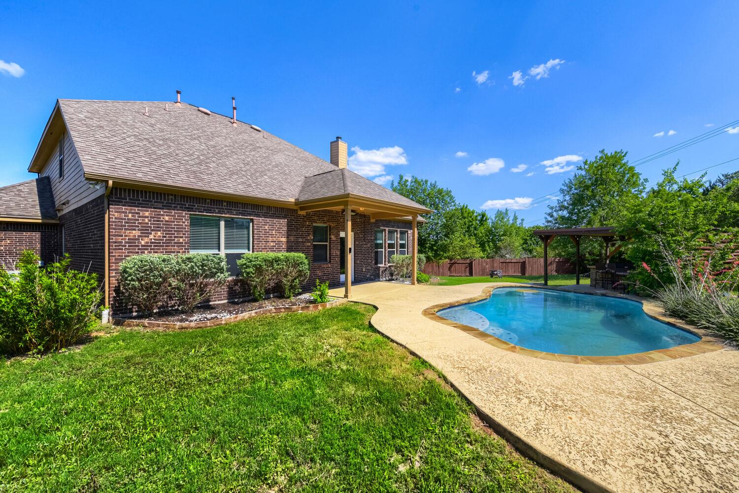 7924 Tusman Dr, Austin, TX 78735